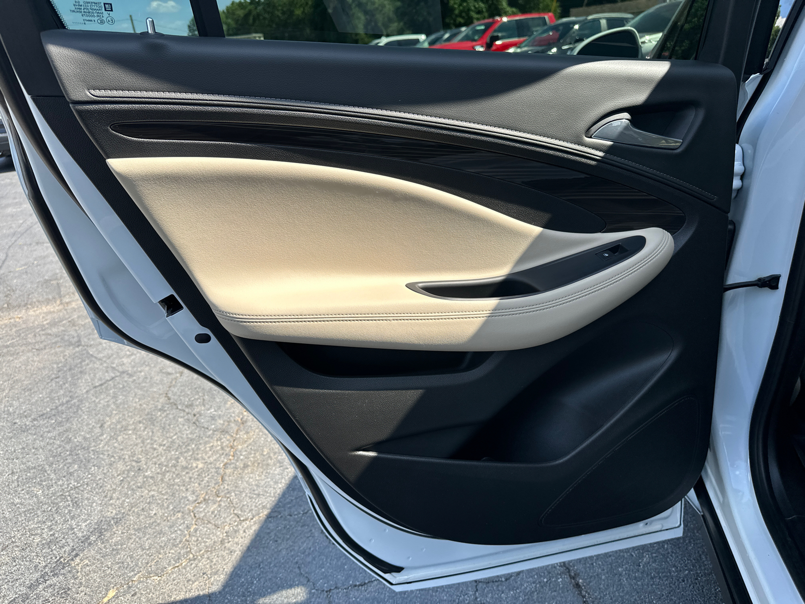 2020 Buick Envision Premium I 22