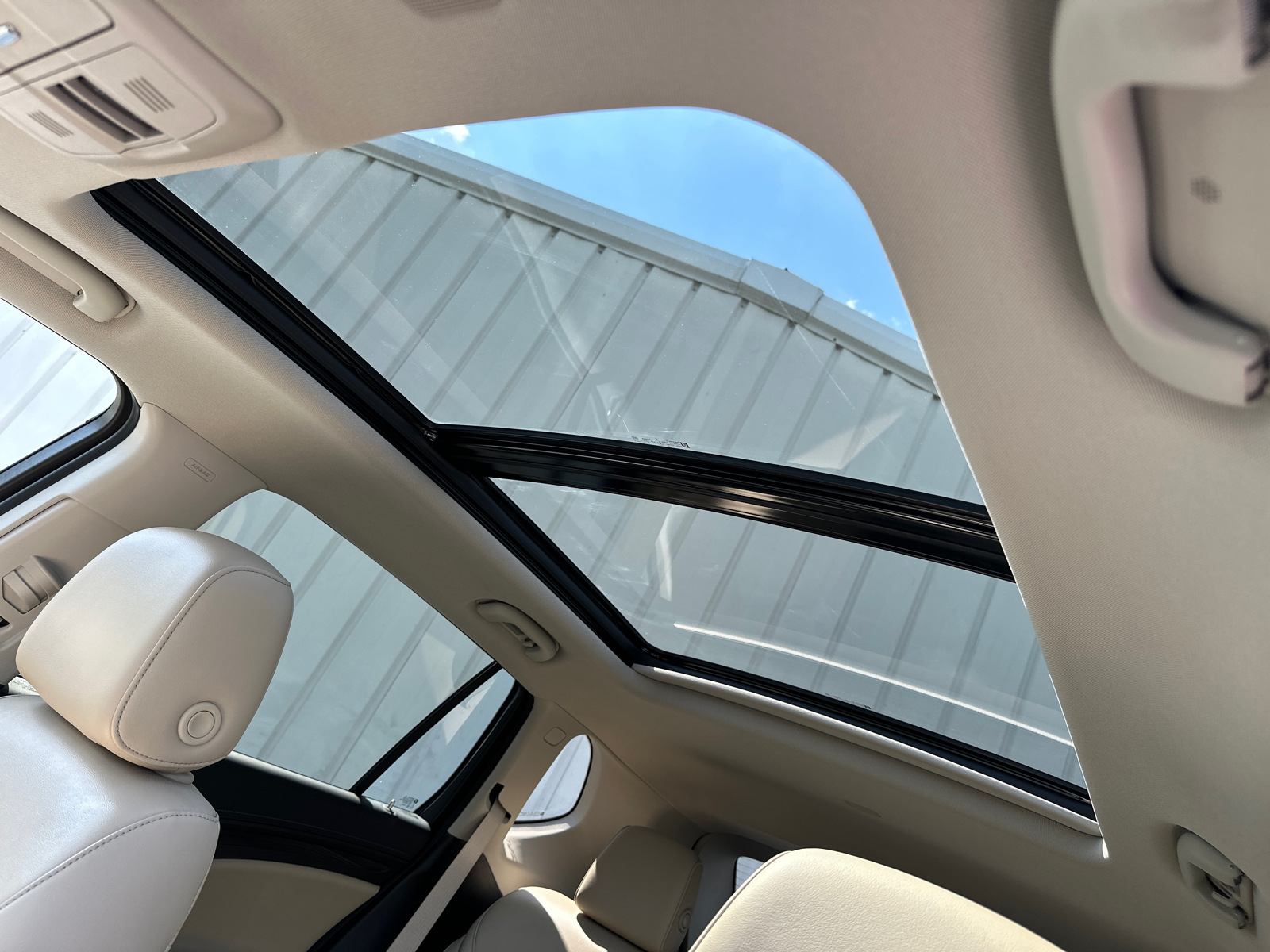 2020 Buick Envision Premium I 33