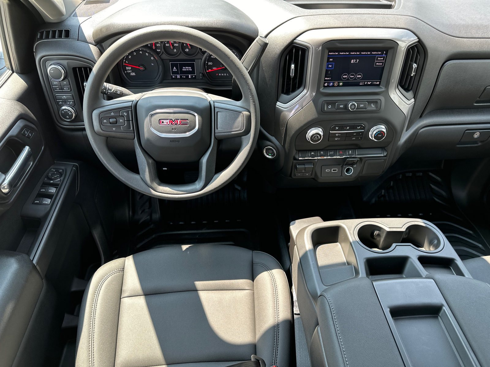 2024 GMC Sierra 1500 Pro 24