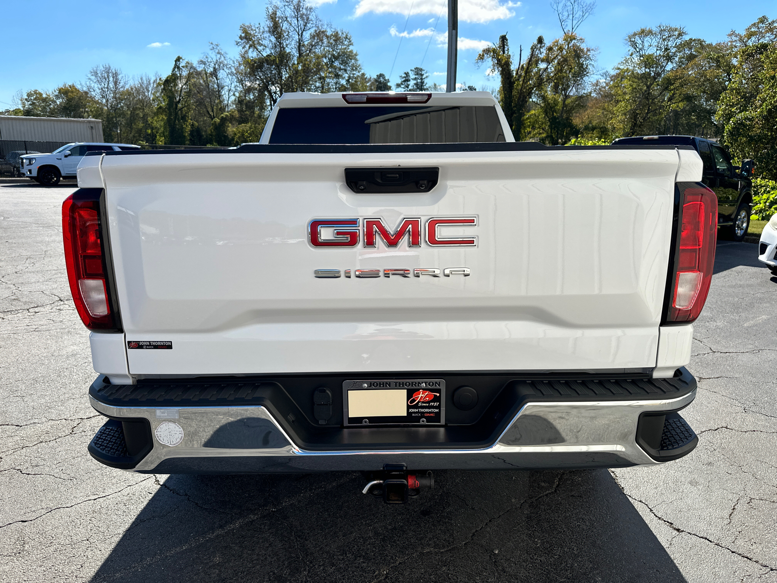 2023 GMC Sierra 1500 Pro 8