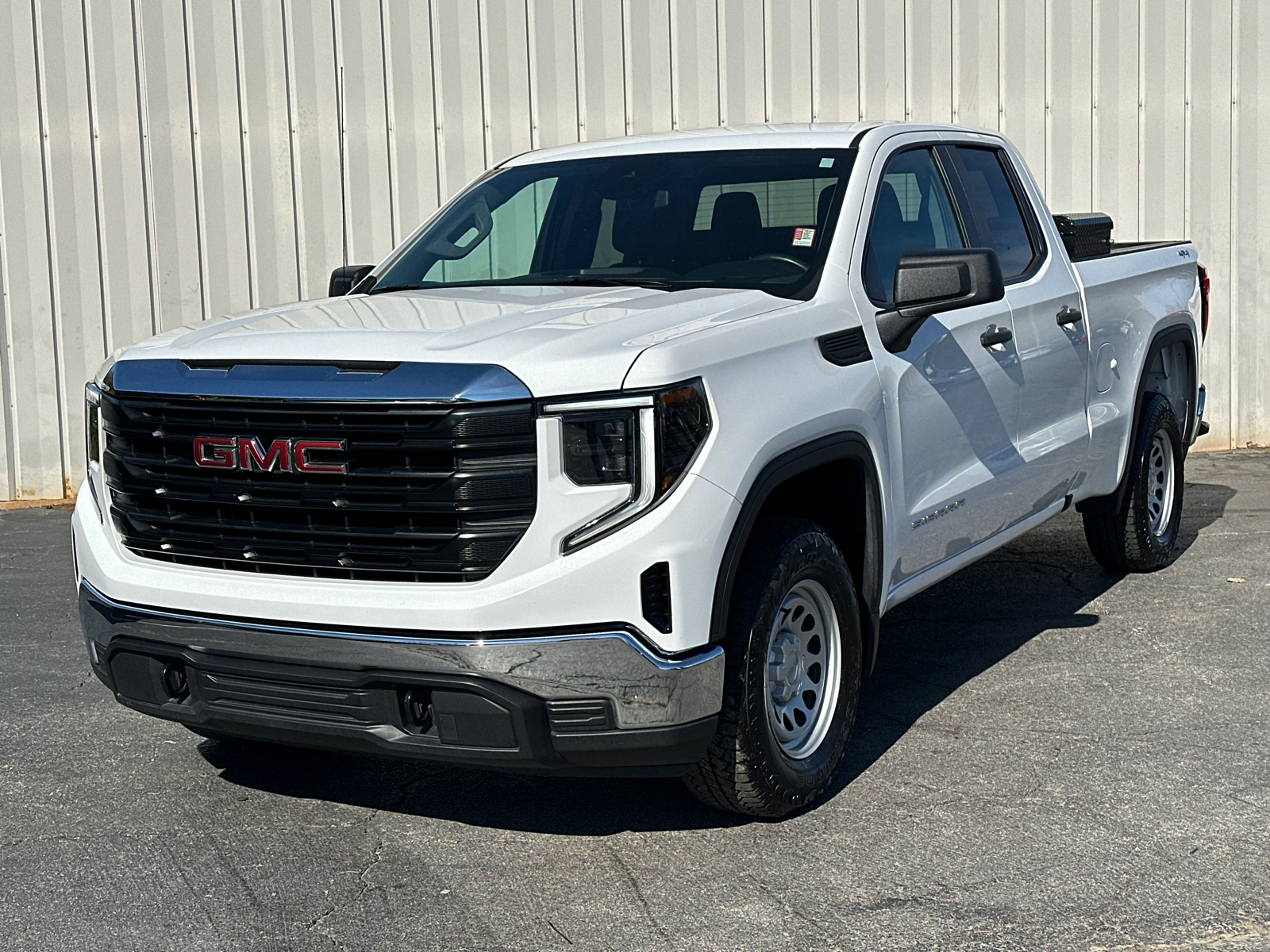 2023 GMC Sierra 1500 Pro 3