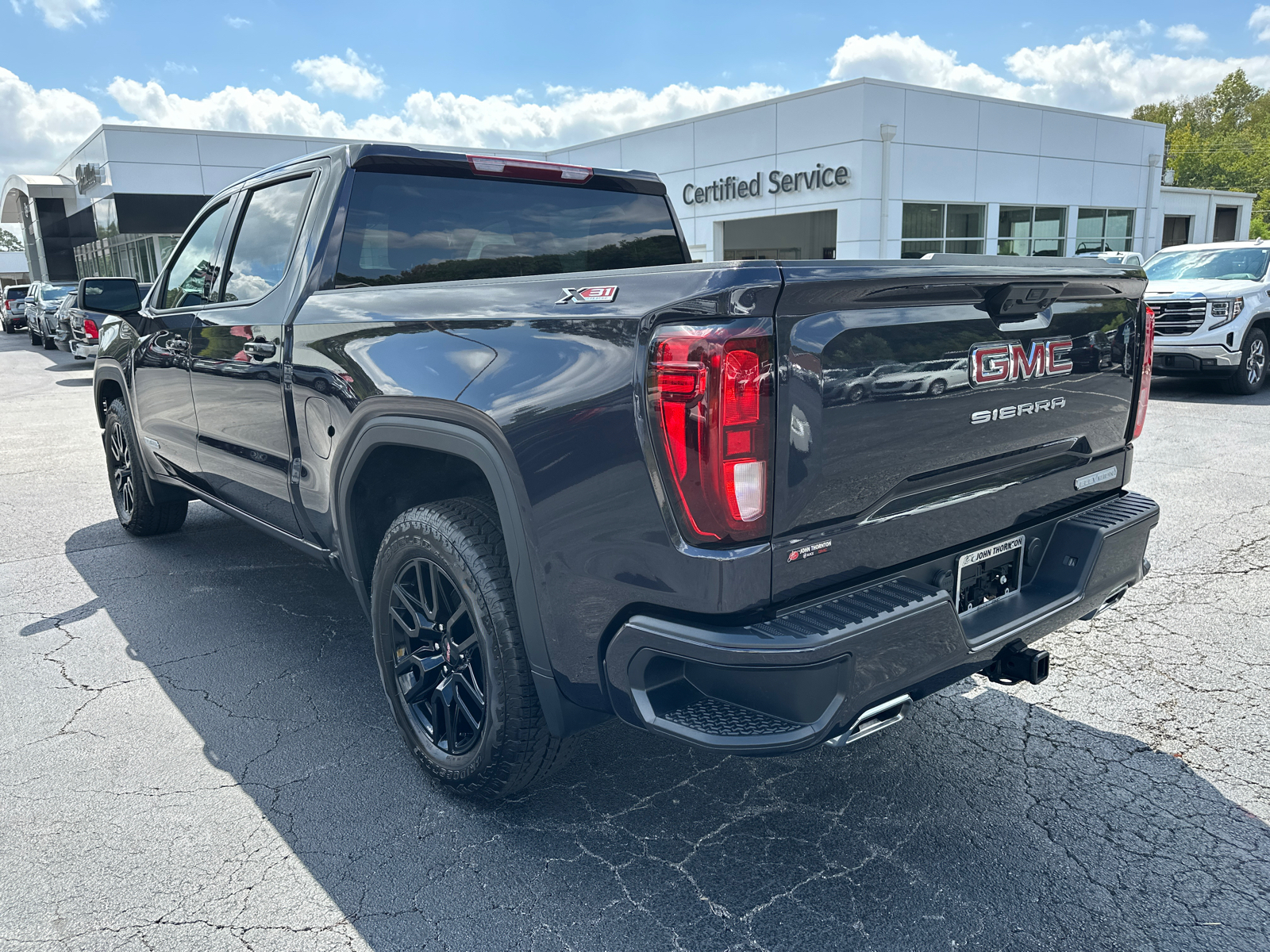 2024 GMC Sierra 1500 Elevation 8