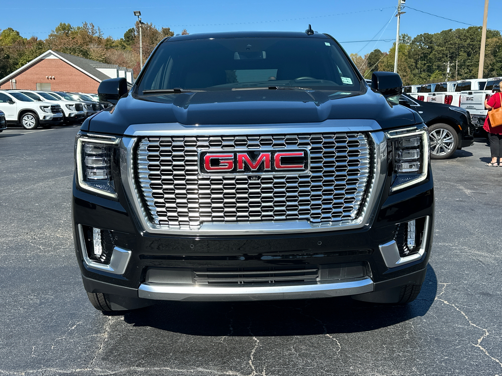 2024 GMC Yukon Denali 3