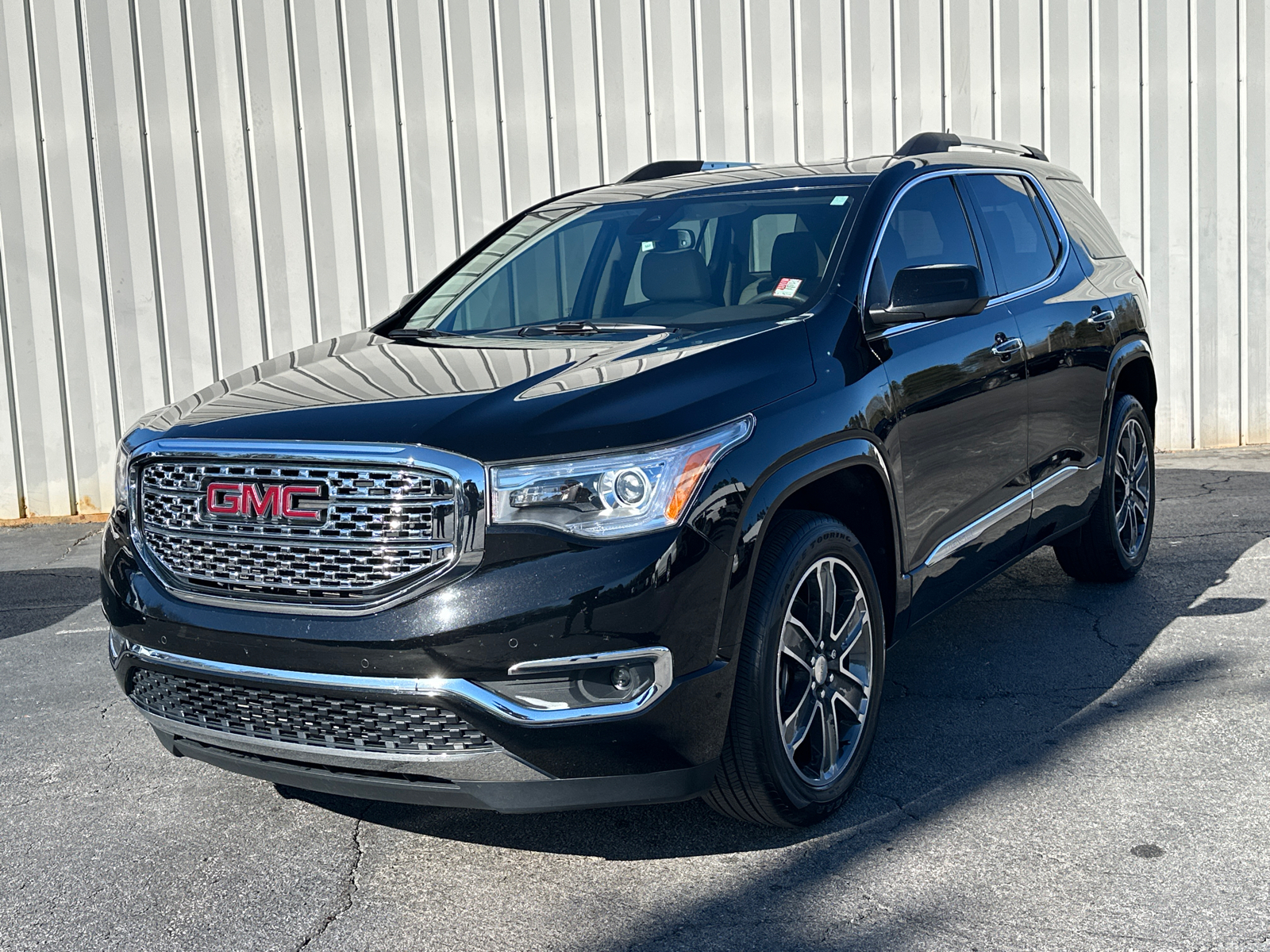 2019 GMC Acadia Denali 3