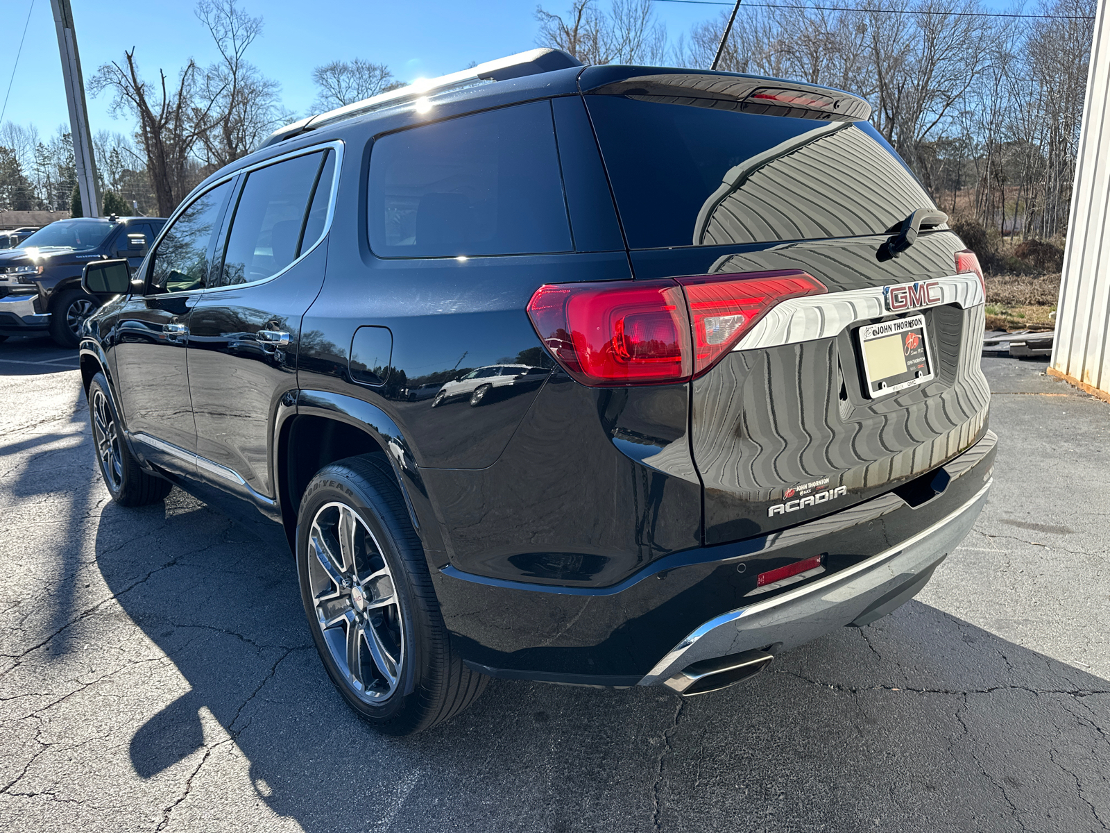 2019 GMC Acadia Denali 9