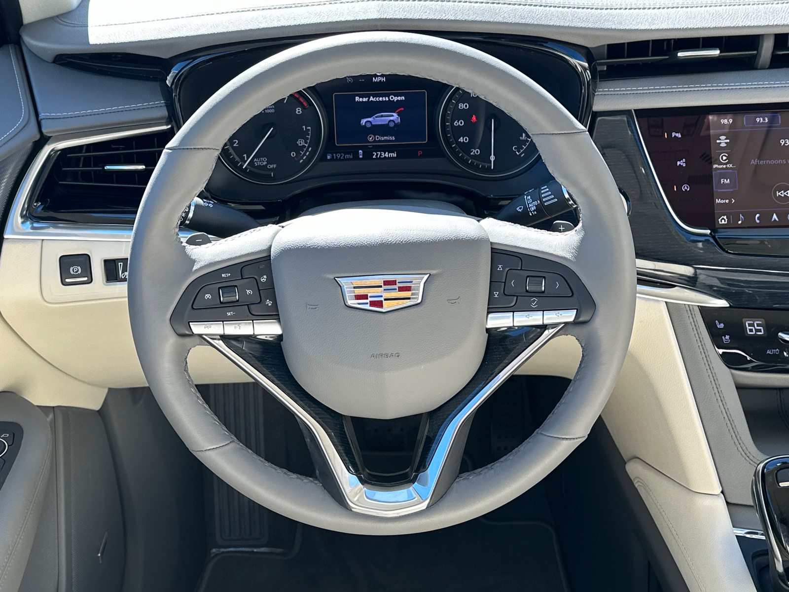 2025 Cadillac XT6 Premium Luxury 24