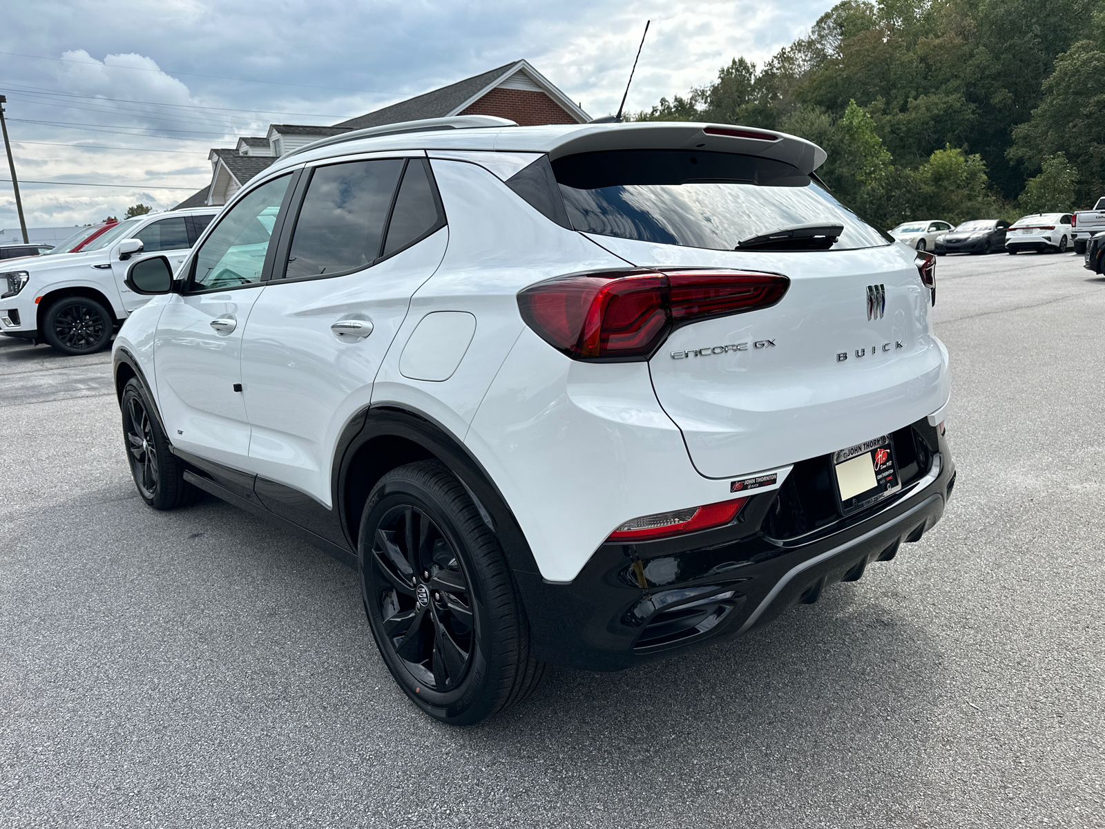 2025 Buick Encore GX Sport Touring 8