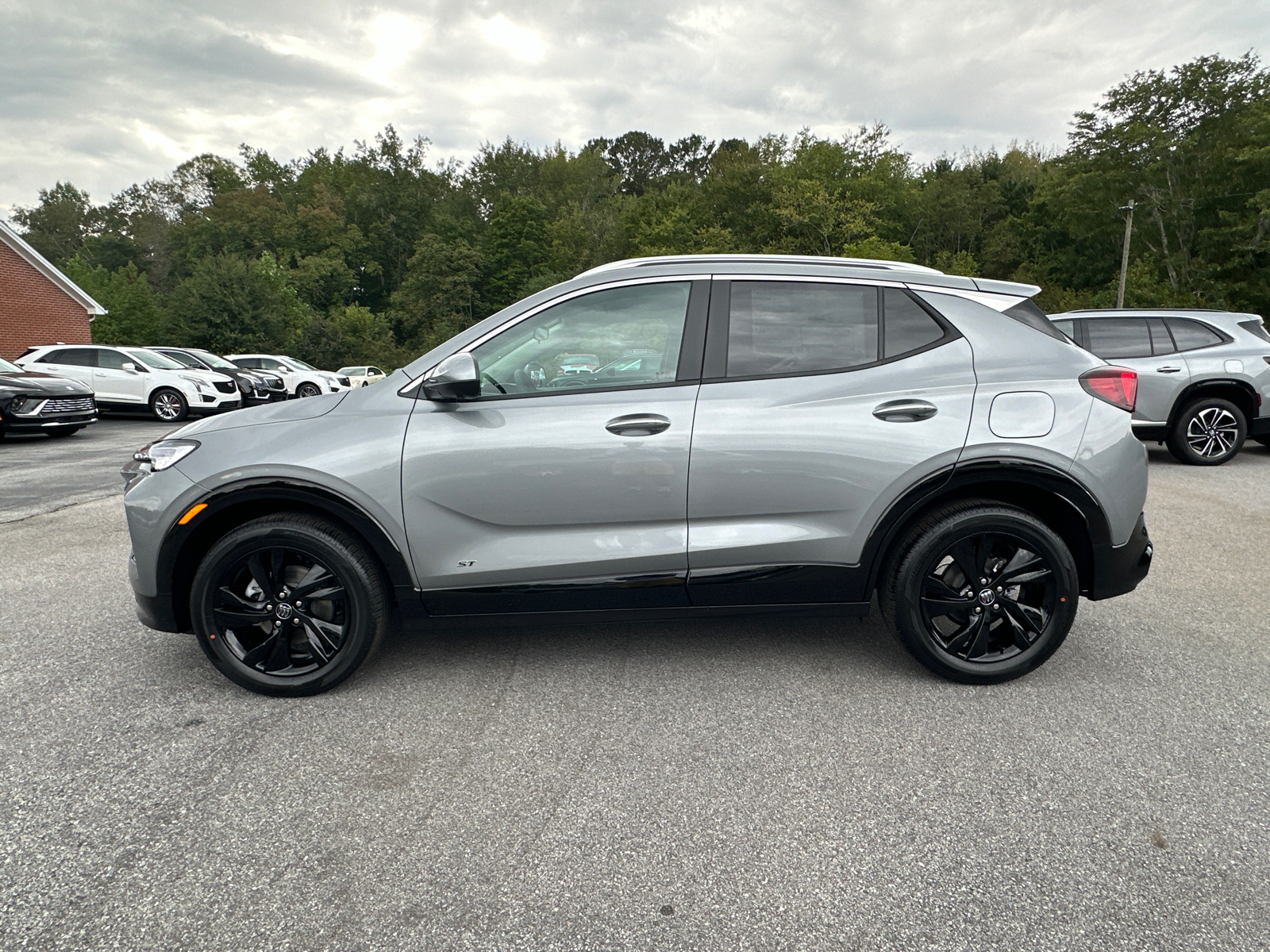 2025 Buick Encore GX Sport Touring 9