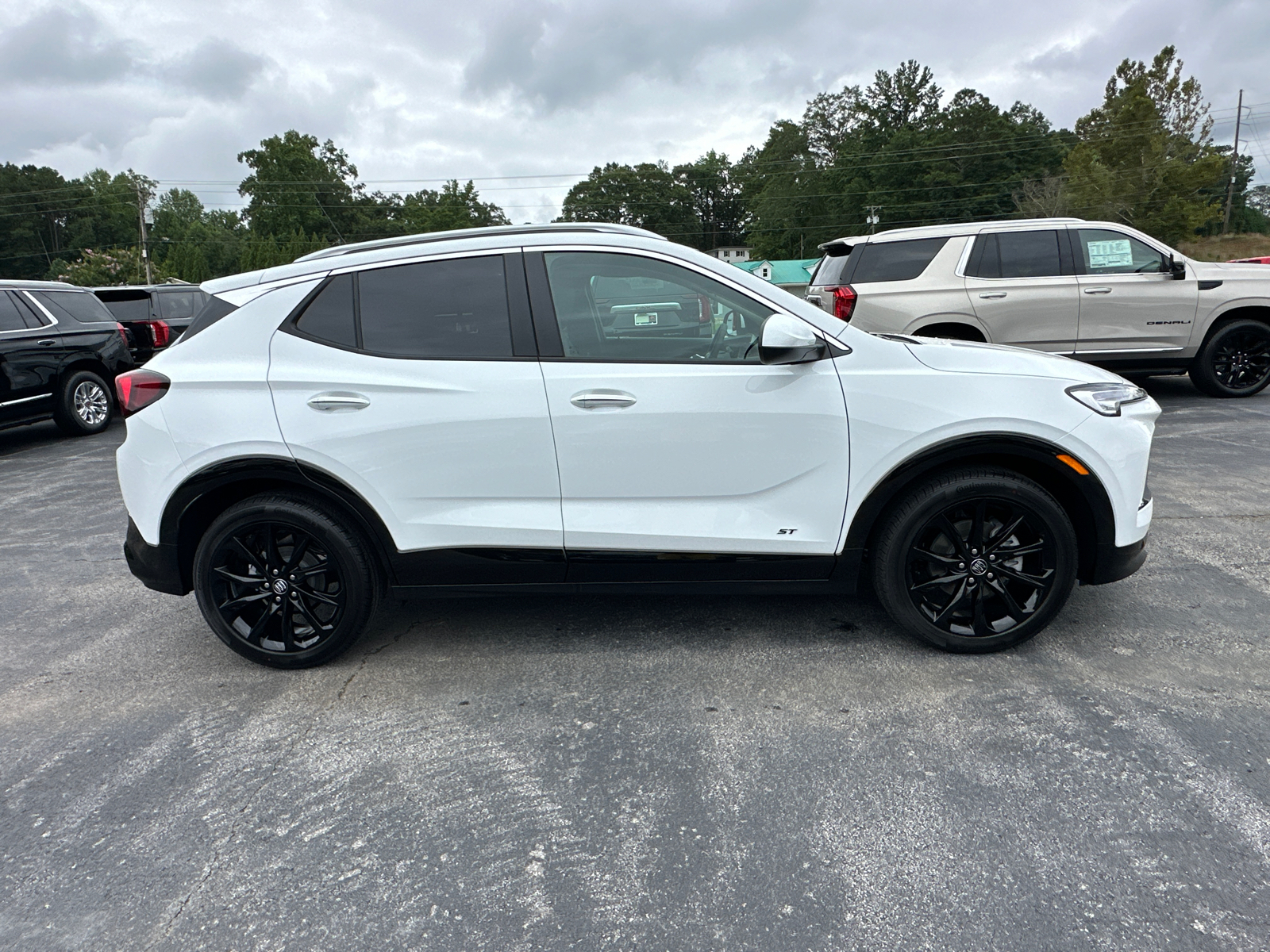 2025 Buick Encore GX Sport Touring 5