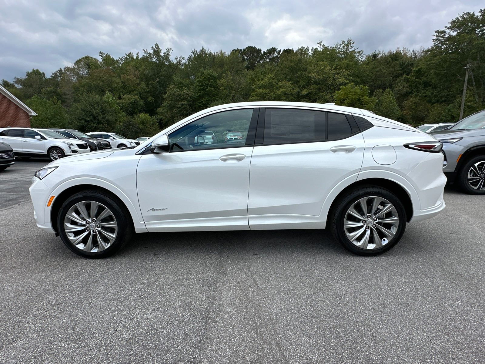 2025 Buick Envista Avenir 9