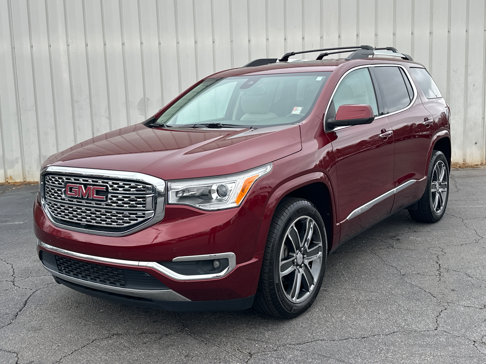 2017 GMC Acadia Denali 3