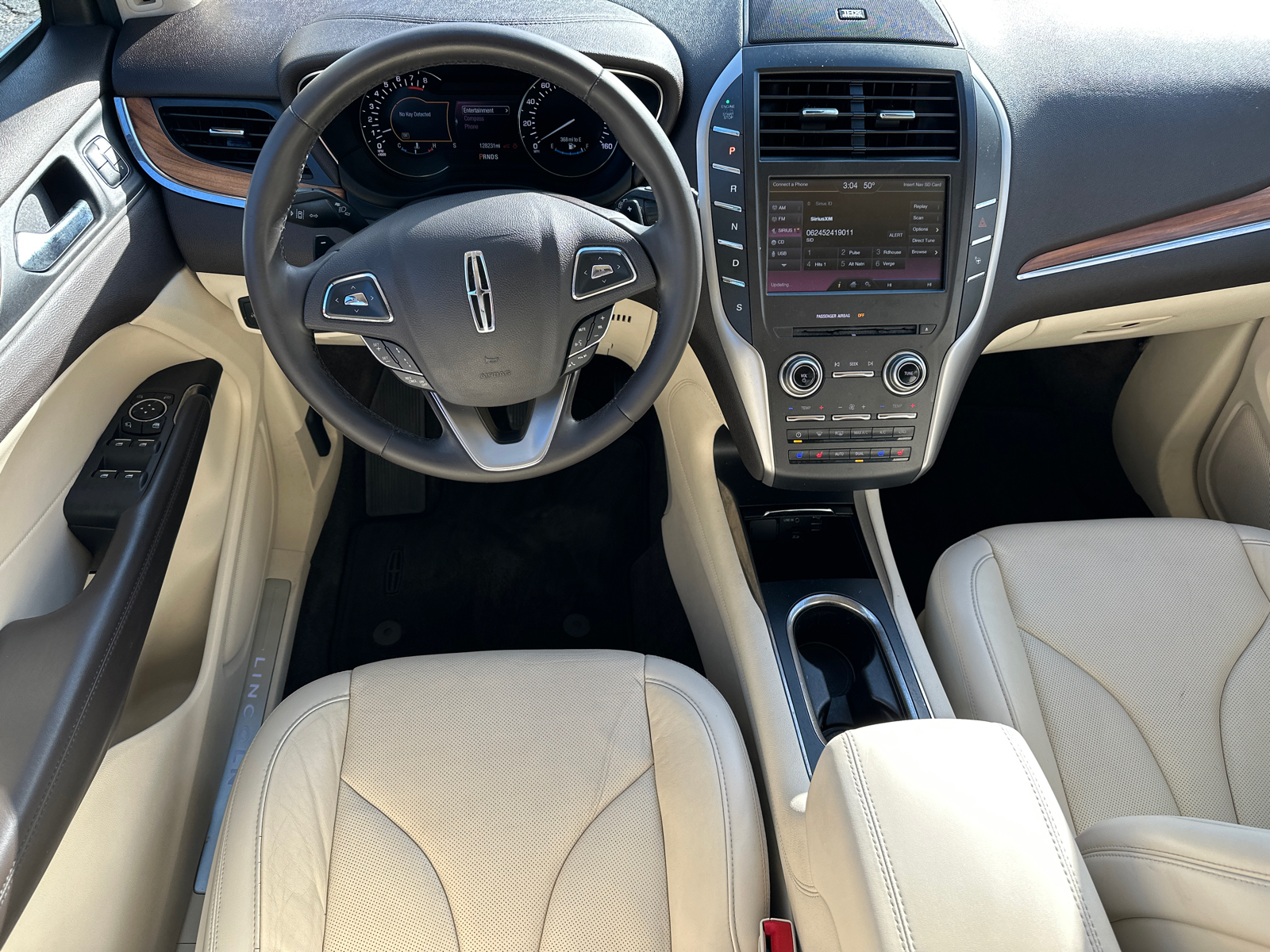 2015 Lincoln MKC Base 23