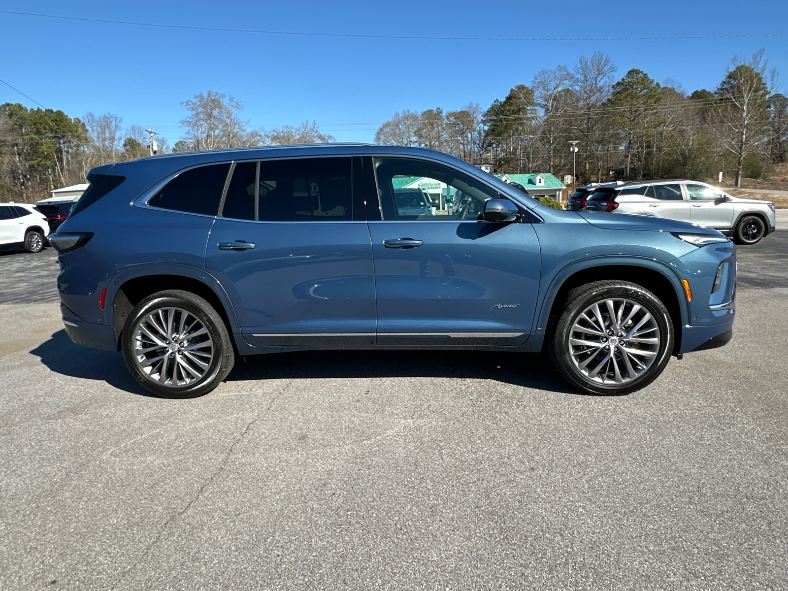 2025 Buick Enclave Avenir 5