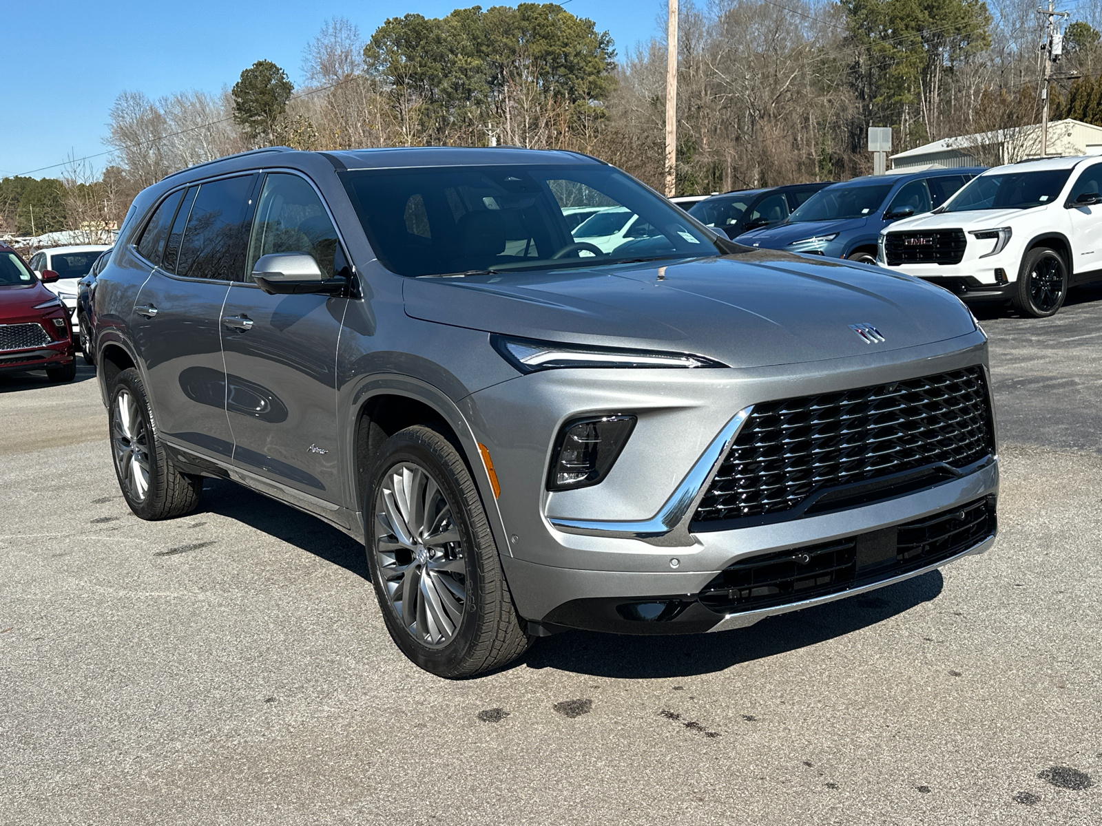 2025 Buick Enclave  4