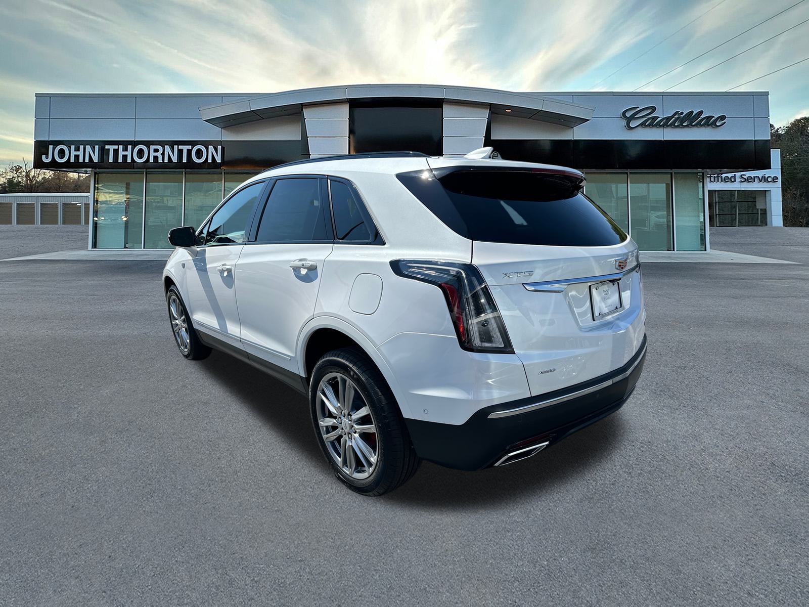 2025 Cadillac XT5 Sport 7