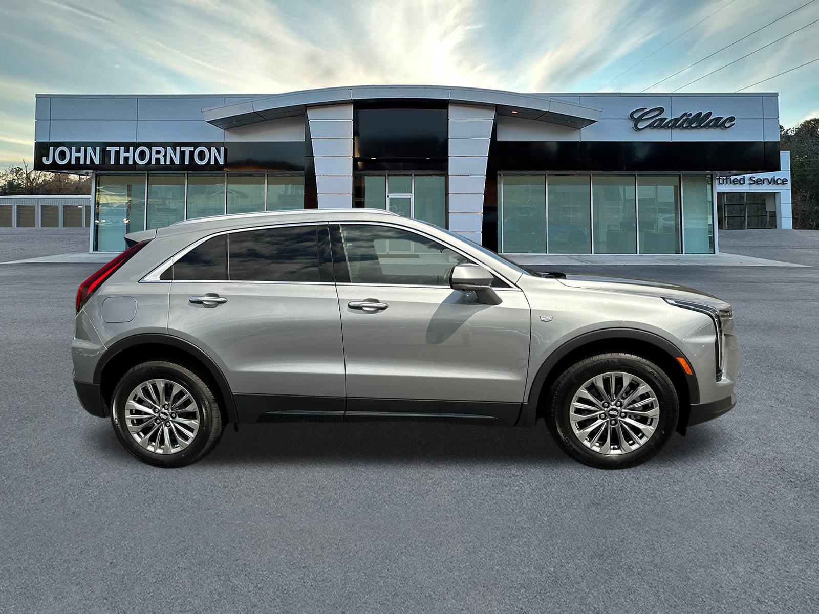 2025 Cadillac XT4 Premium Luxury 4