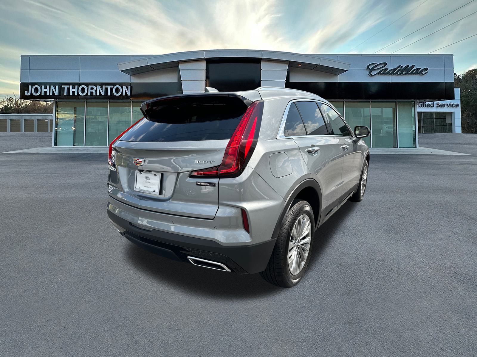 2025 Cadillac XT4 Premium Luxury 5