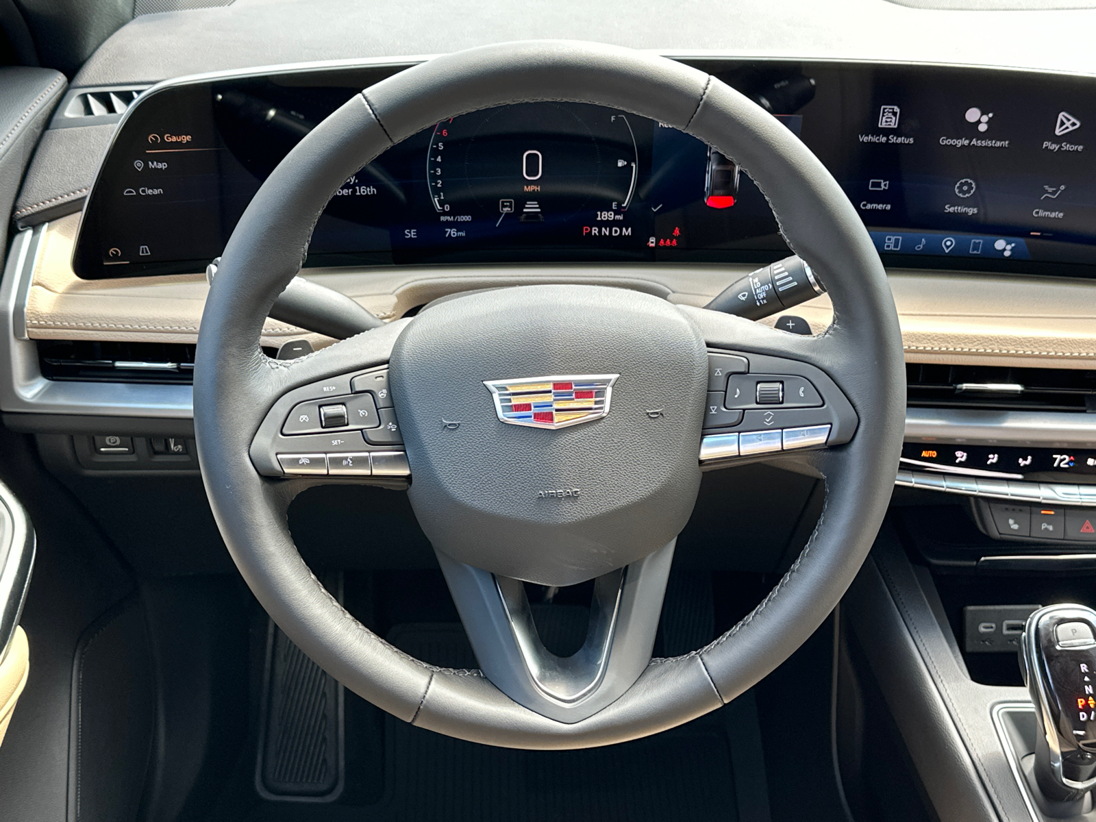 2025 Cadillac XT4 Premium Luxury 23