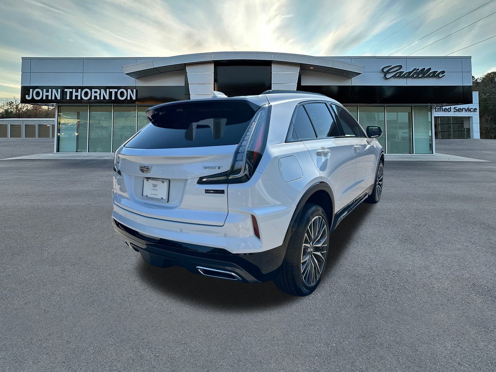 2025 Cadillac XT4 Sport 5