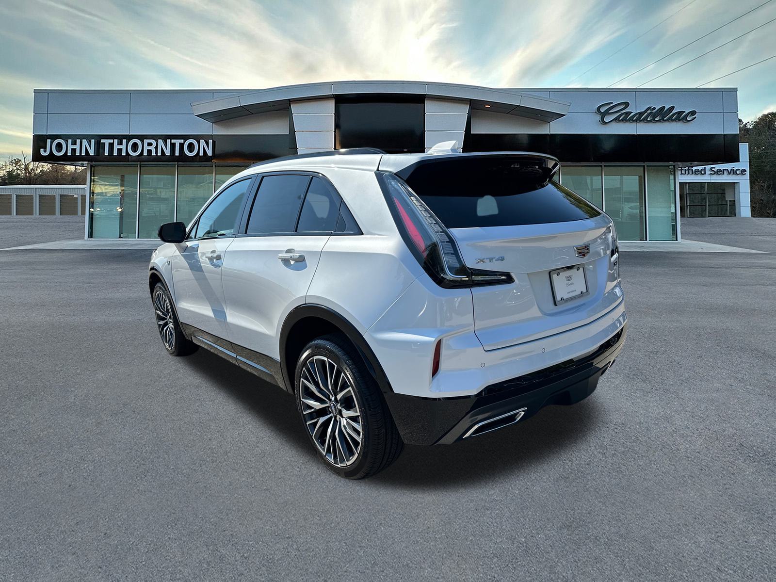 2025 Cadillac XT4 Sport 7