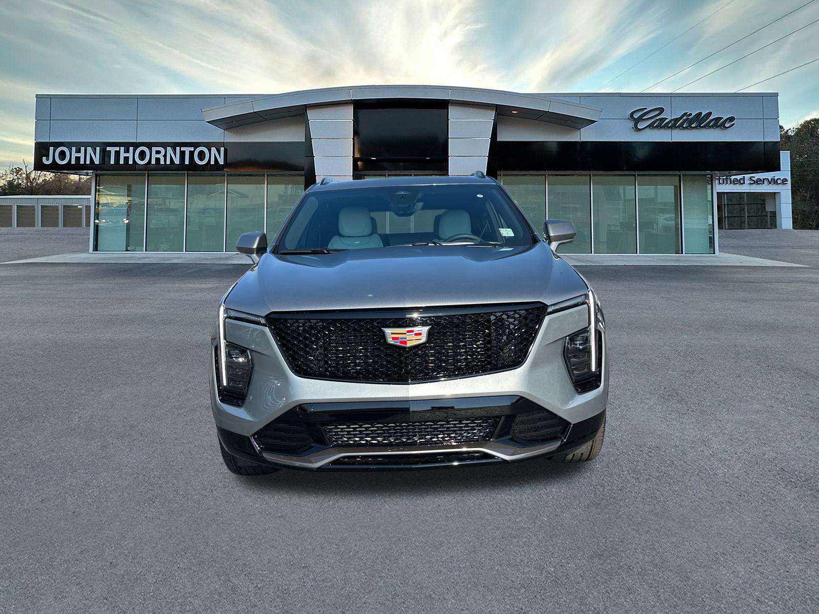 2025 Cadillac XT4 Sport 2