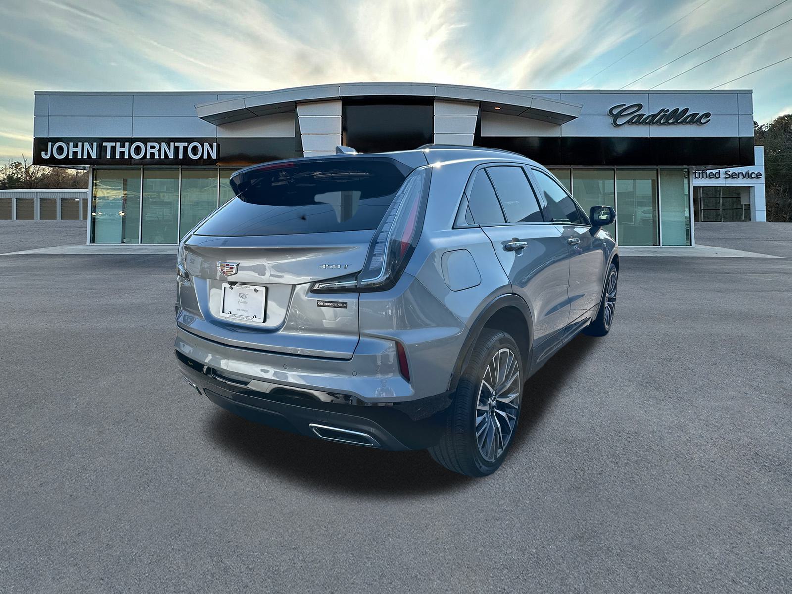 2025 Cadillac XT4 Sport 5