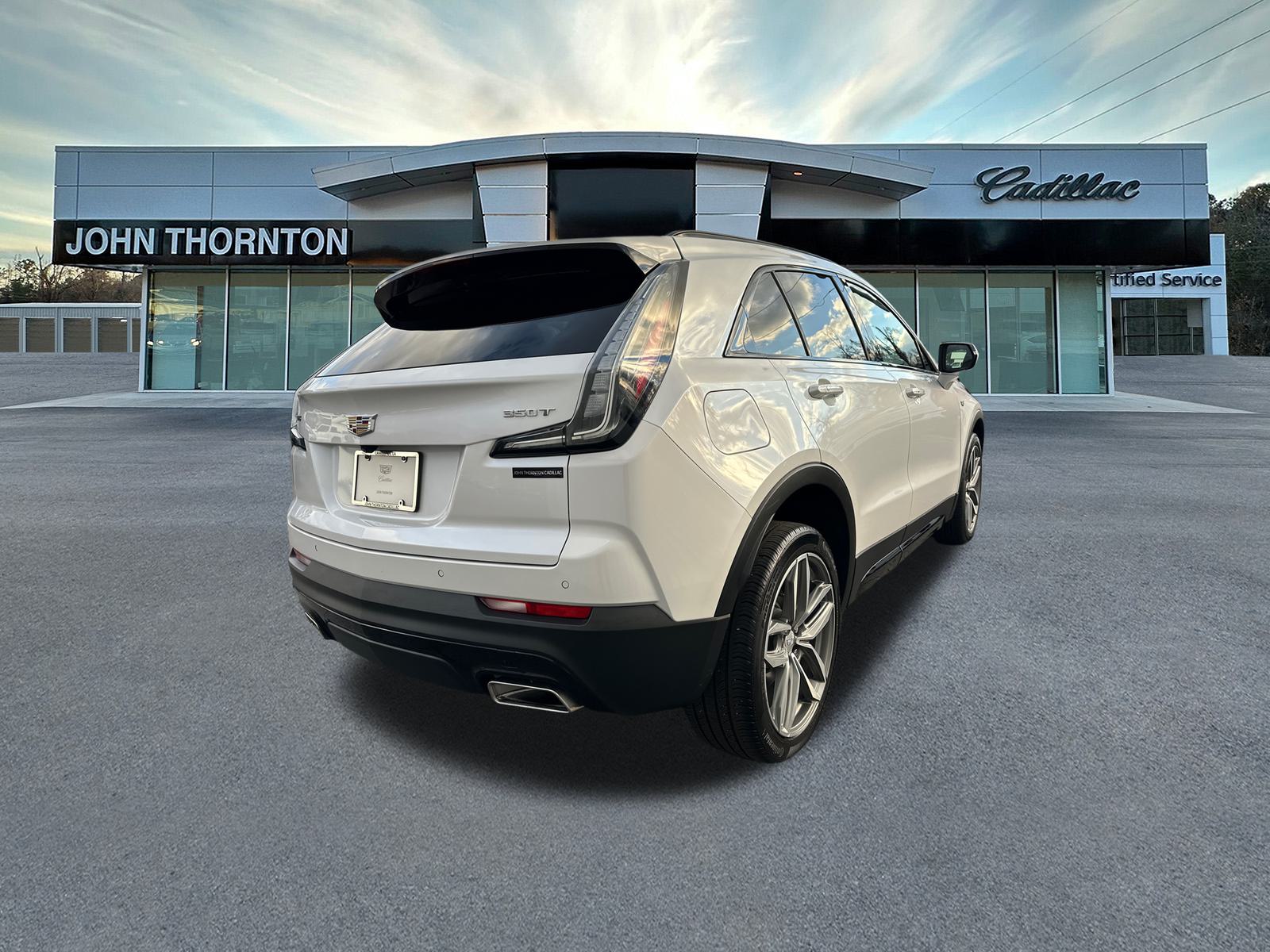 2022 Cadillac XT4 Sport 5