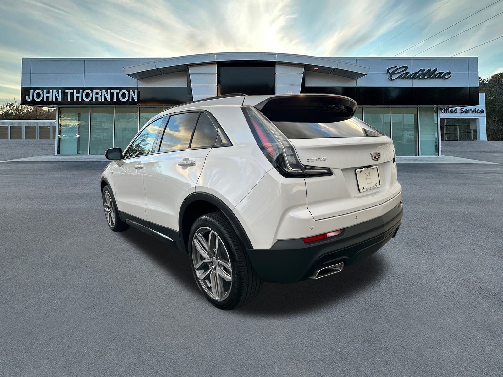 2022 Cadillac XT4 Sport 7