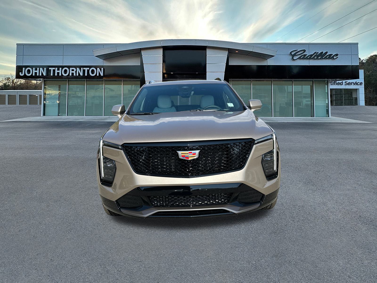 2025 Cadillac XT4 Sport 2