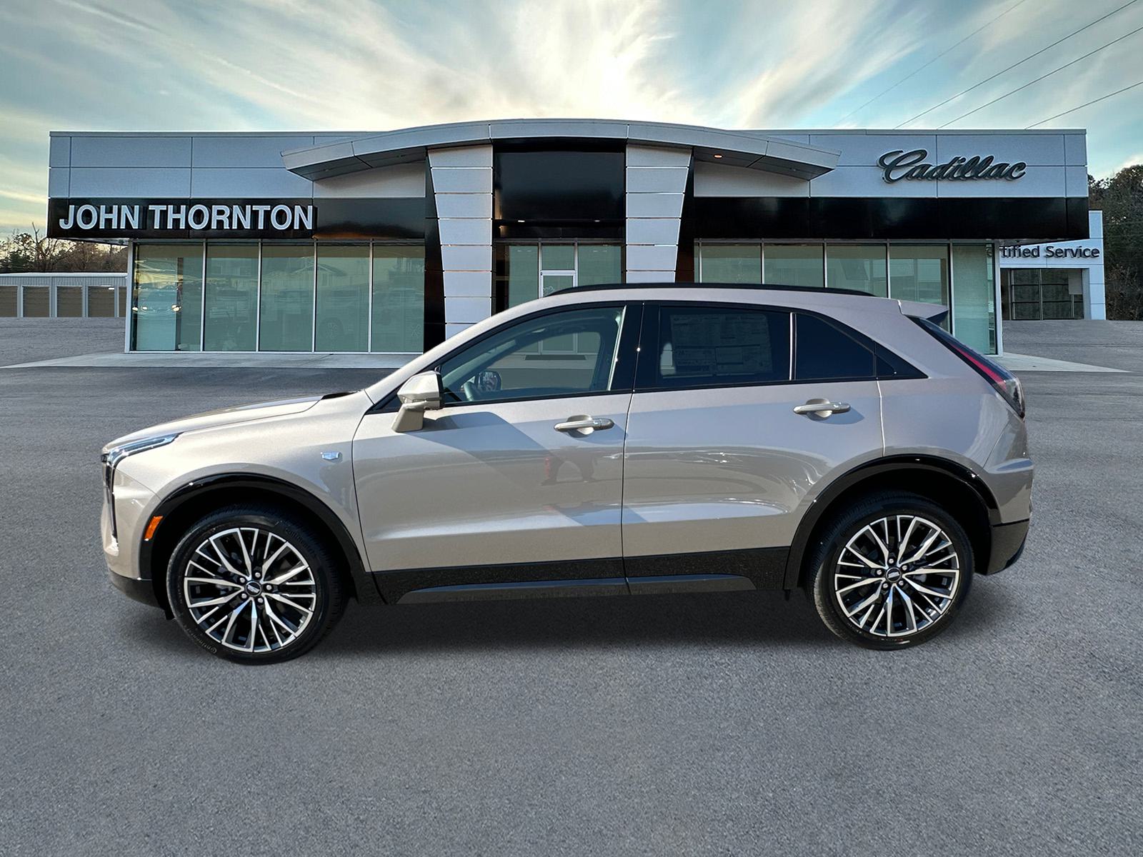 2025 Cadillac XT4 Sport 8