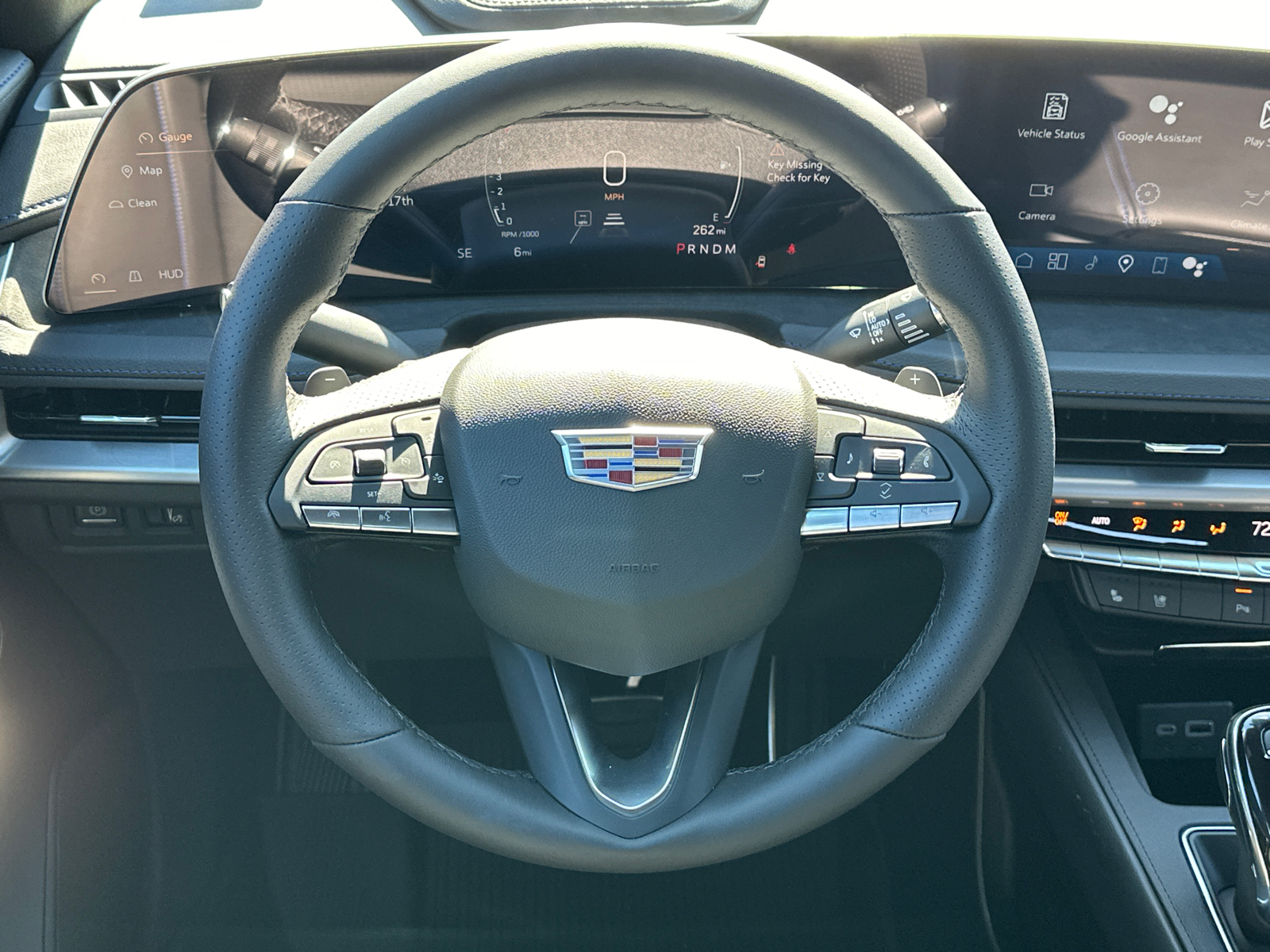 2025 Cadillac XT4 Sport 23