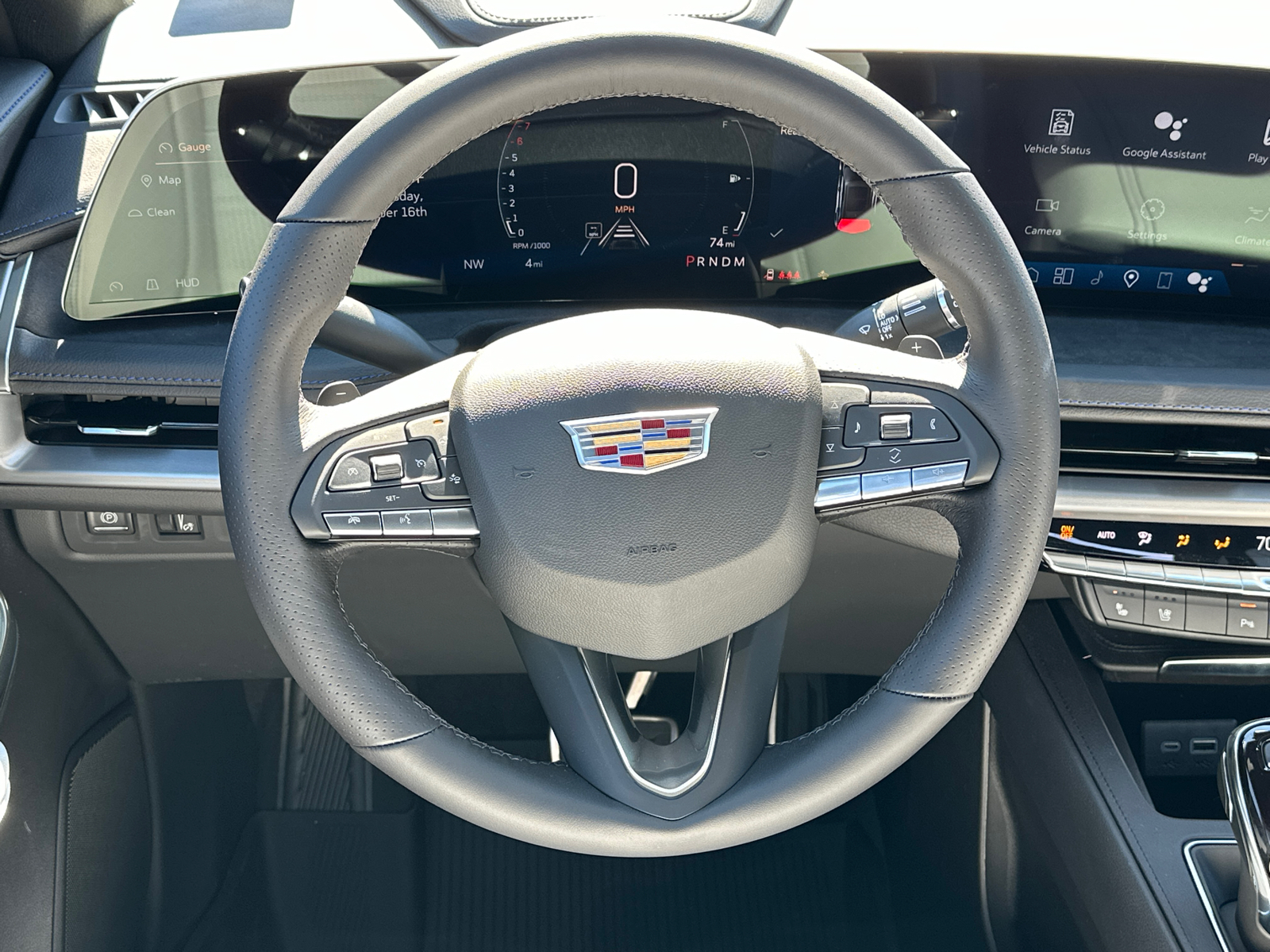 2025 Cadillac XT4 Sport 23