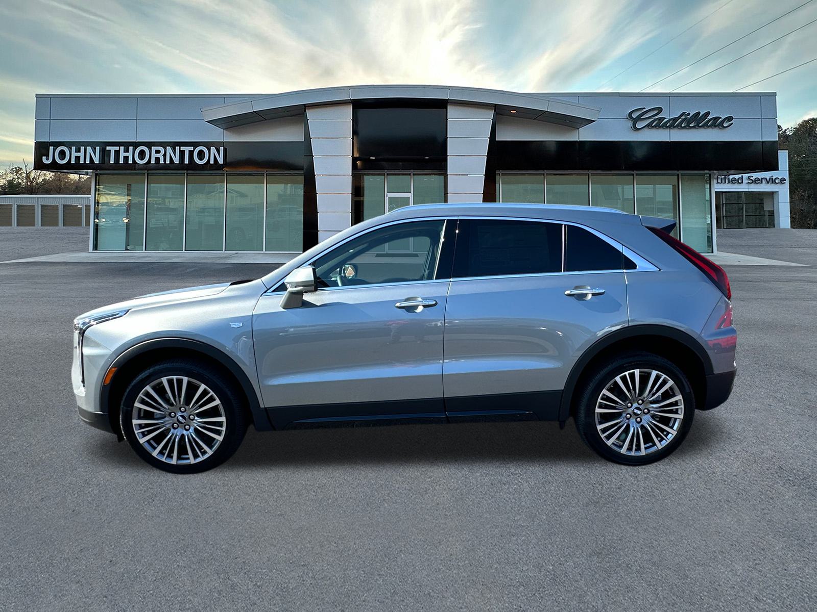 2025 Cadillac XT4 Premium Luxury 8