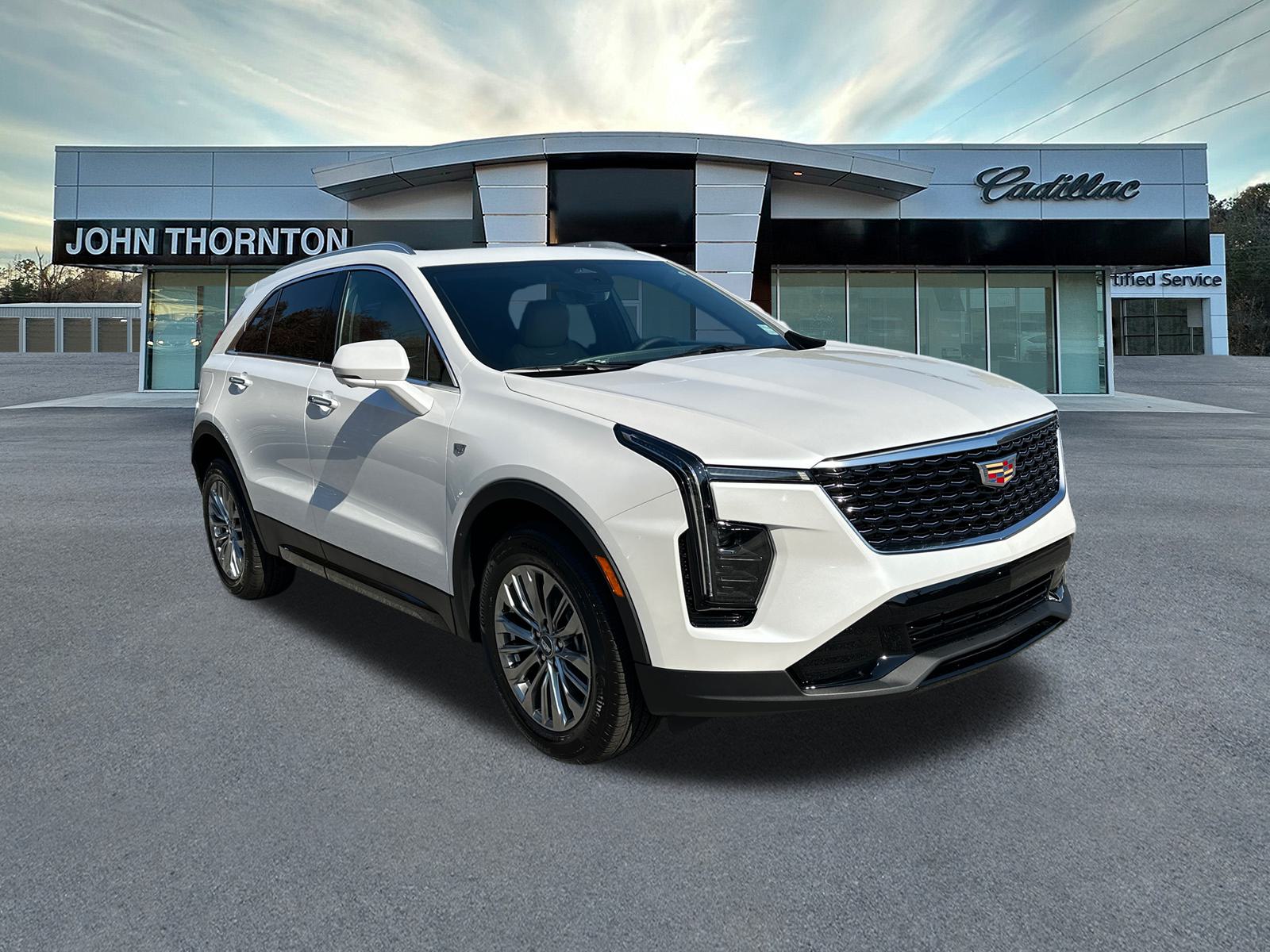 2025 Cadillac XT4 Premium Luxury 3