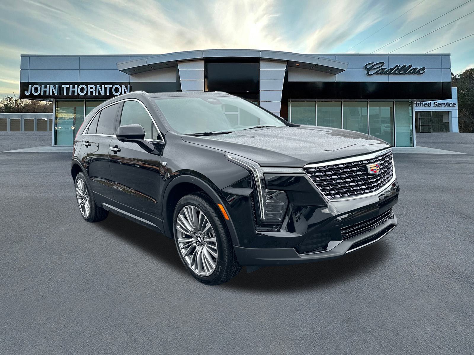 2025 Cadillac XT4 Premium Luxury 3