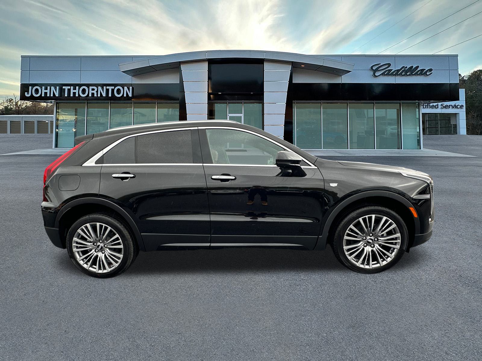 2025 Cadillac XT4 Premium Luxury 4