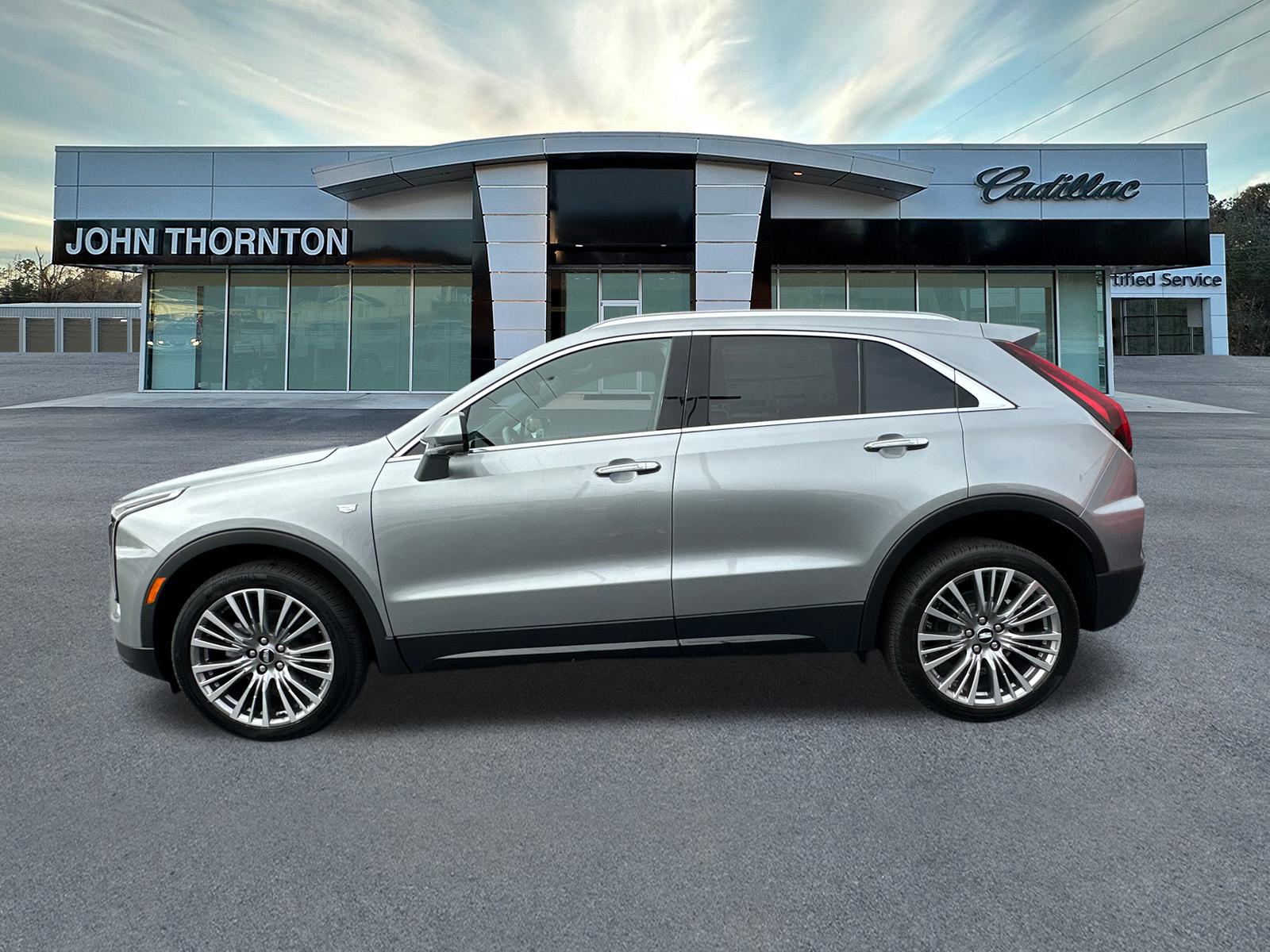 2025 Cadillac XT4 Premium Luxury 8