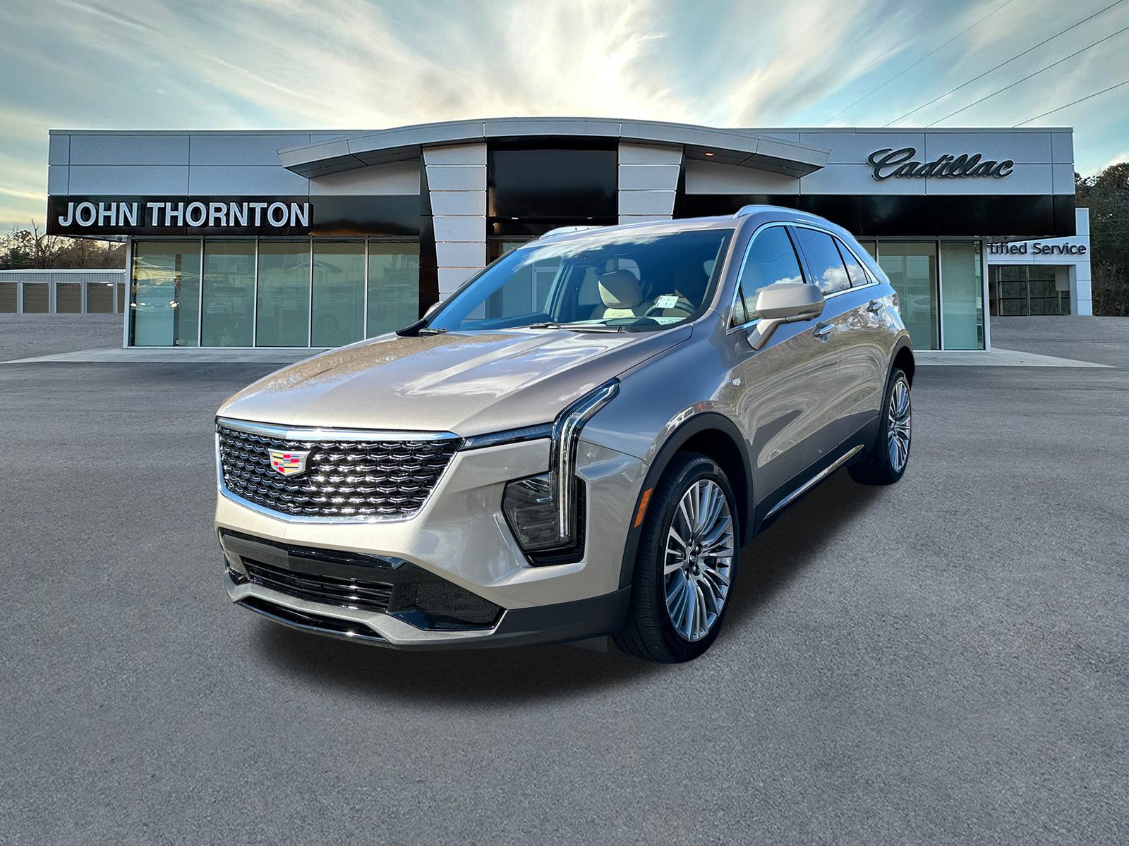 2025 Cadillac XT4 Premium Luxury 1