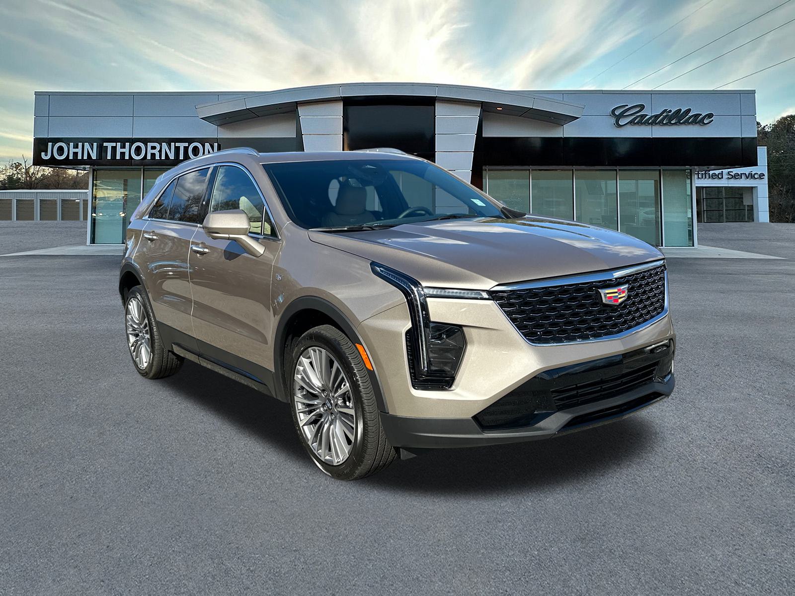 2025 Cadillac XT4 Premium Luxury 3