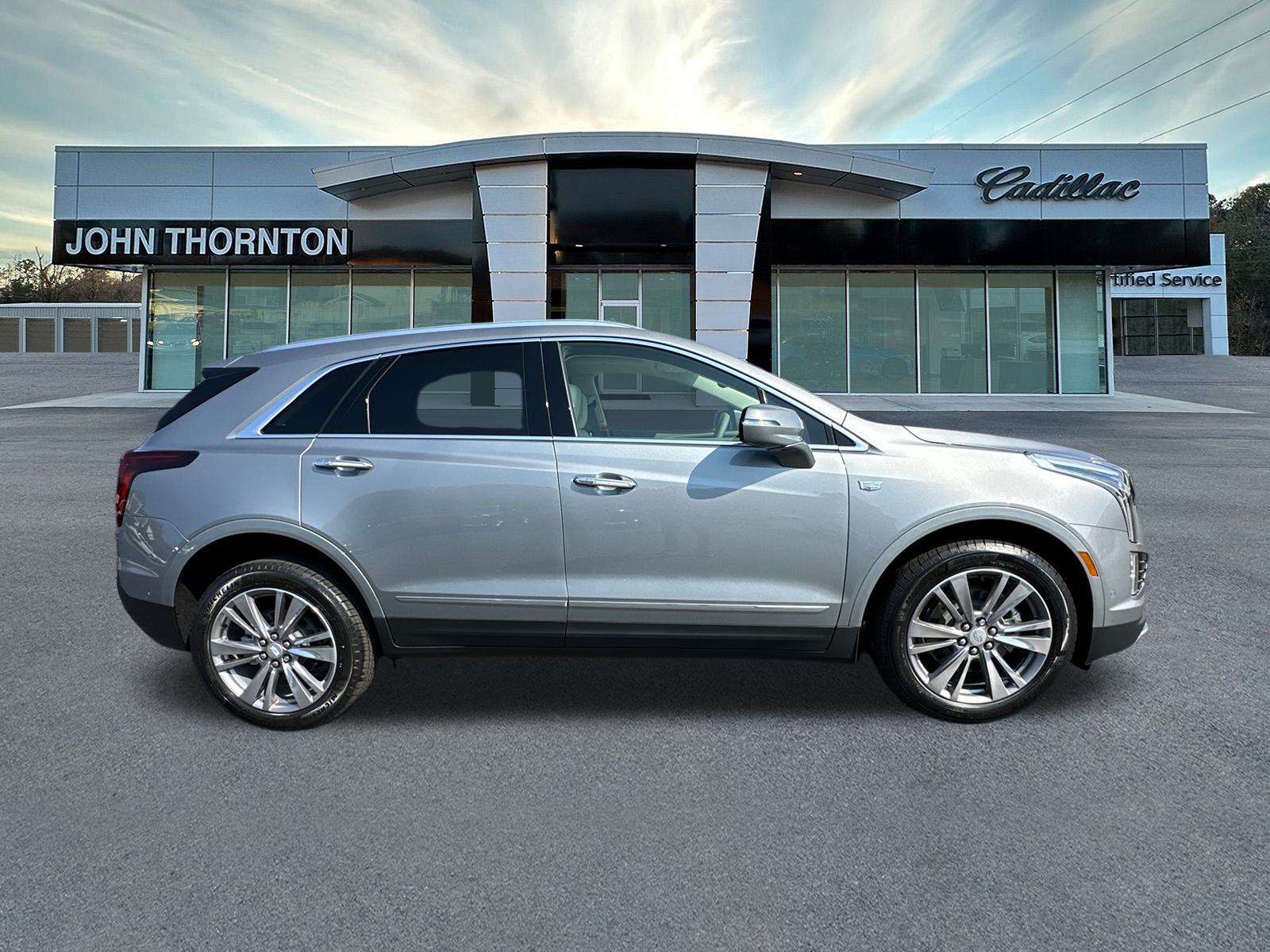 2025 Cadillac XT5 Premium Luxury 4