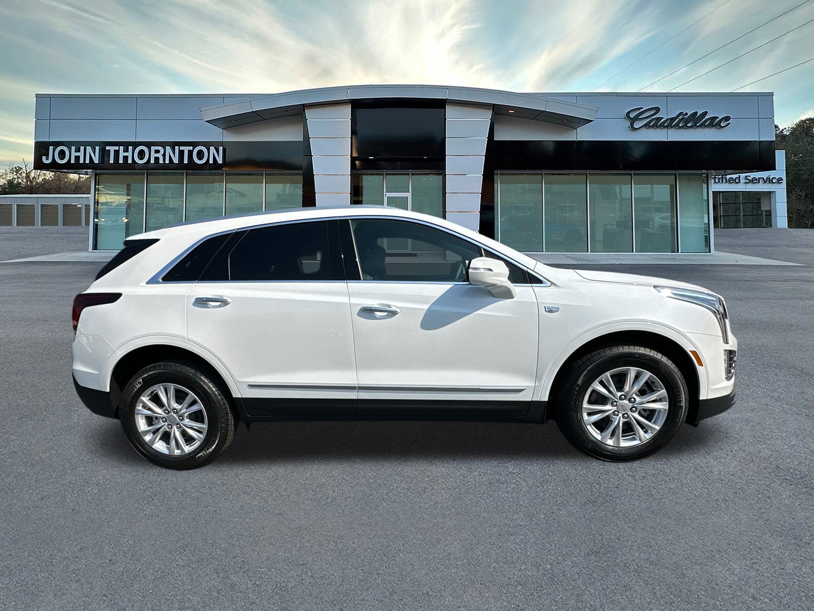 2025 Cadillac XT5 Luxury 4