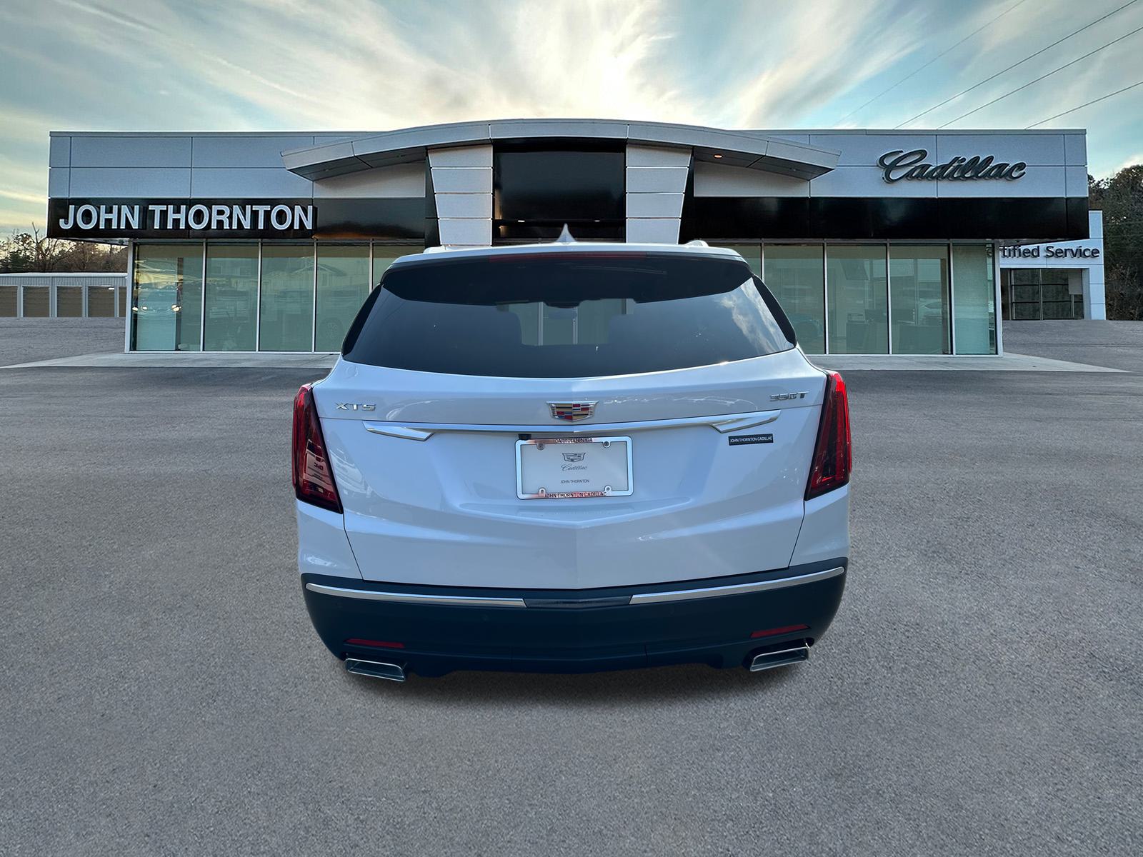 2025 Cadillac XT5 Luxury 6