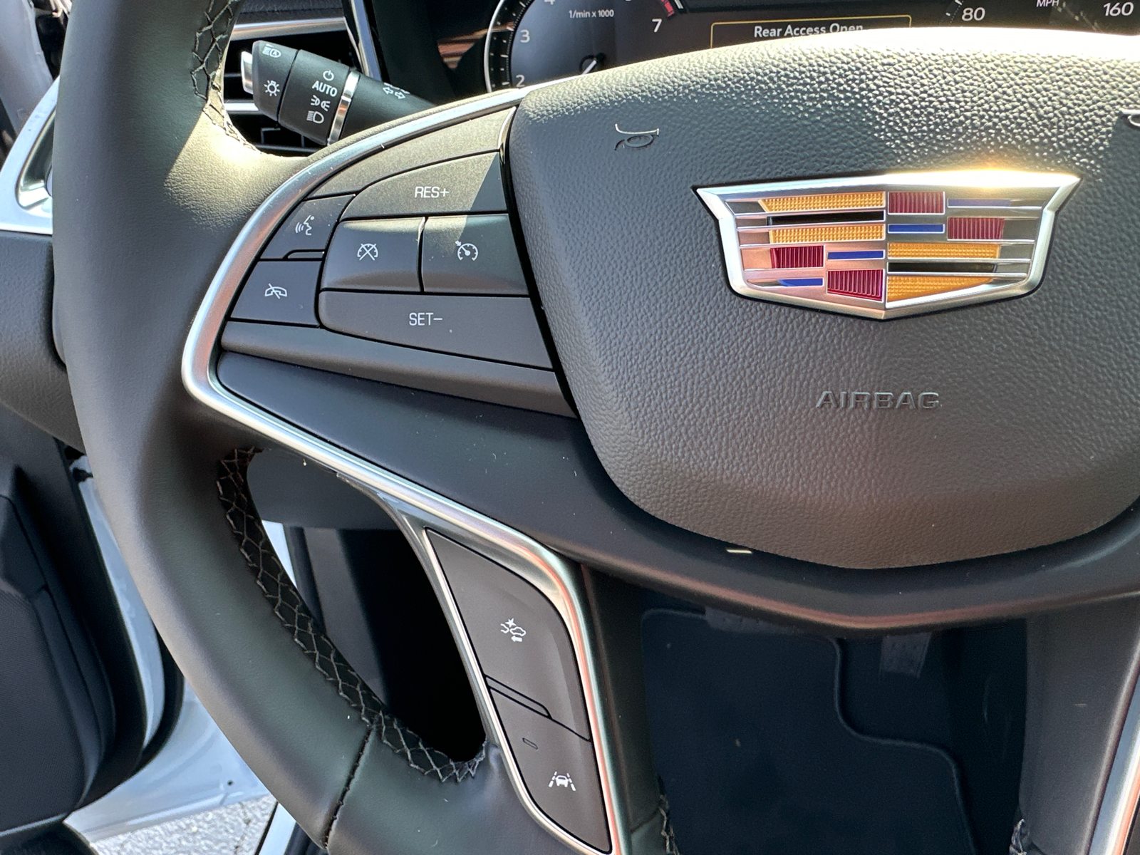 2025 Cadillac XT5 Luxury 24