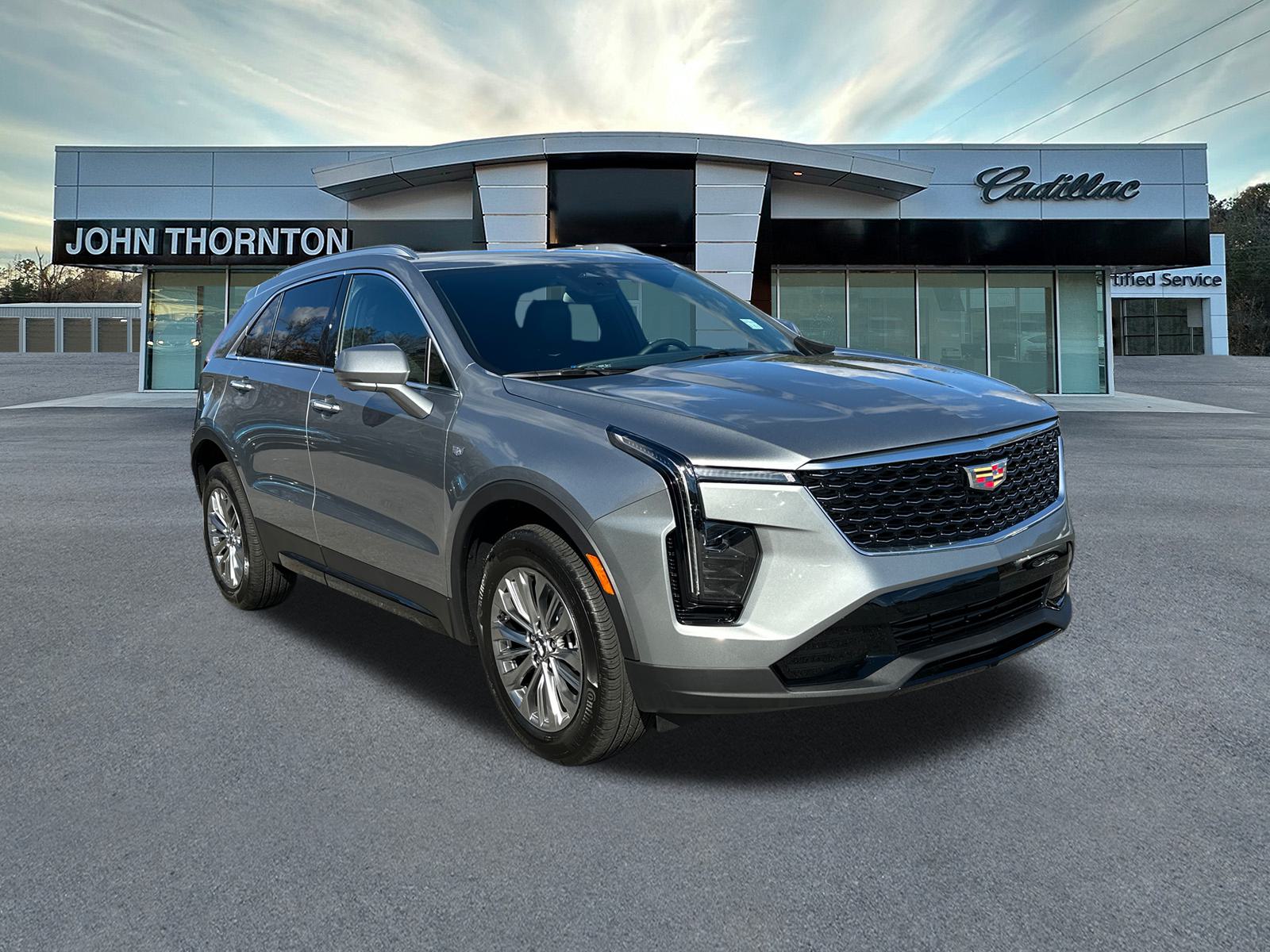 2025 Cadillac XT4 Premium Luxury 3