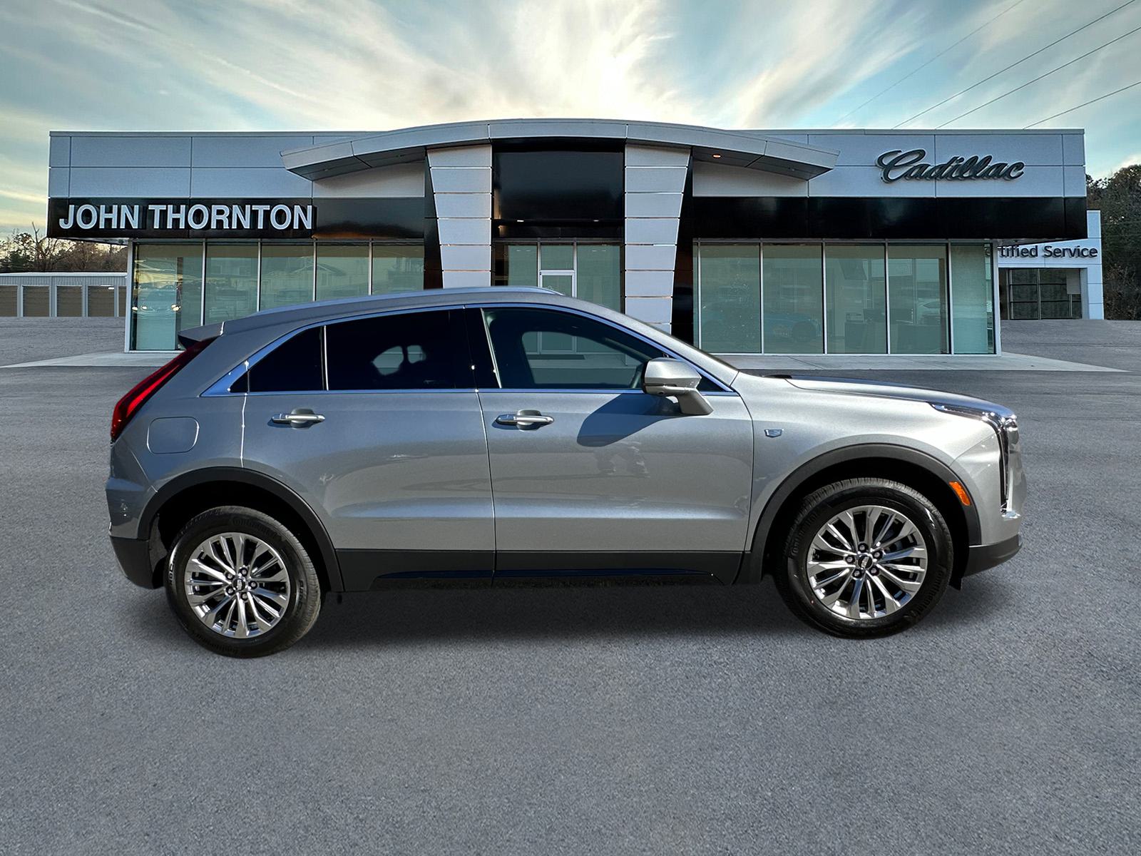 2025 Cadillac XT4 Premium Luxury 4