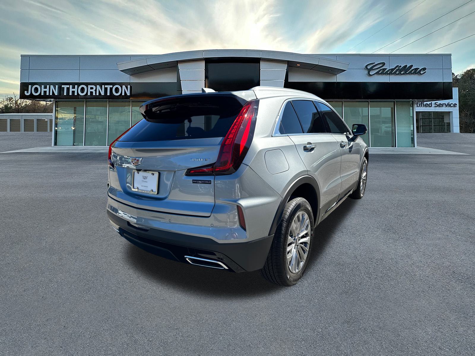 2025 Cadillac XT4 Premium Luxury 5