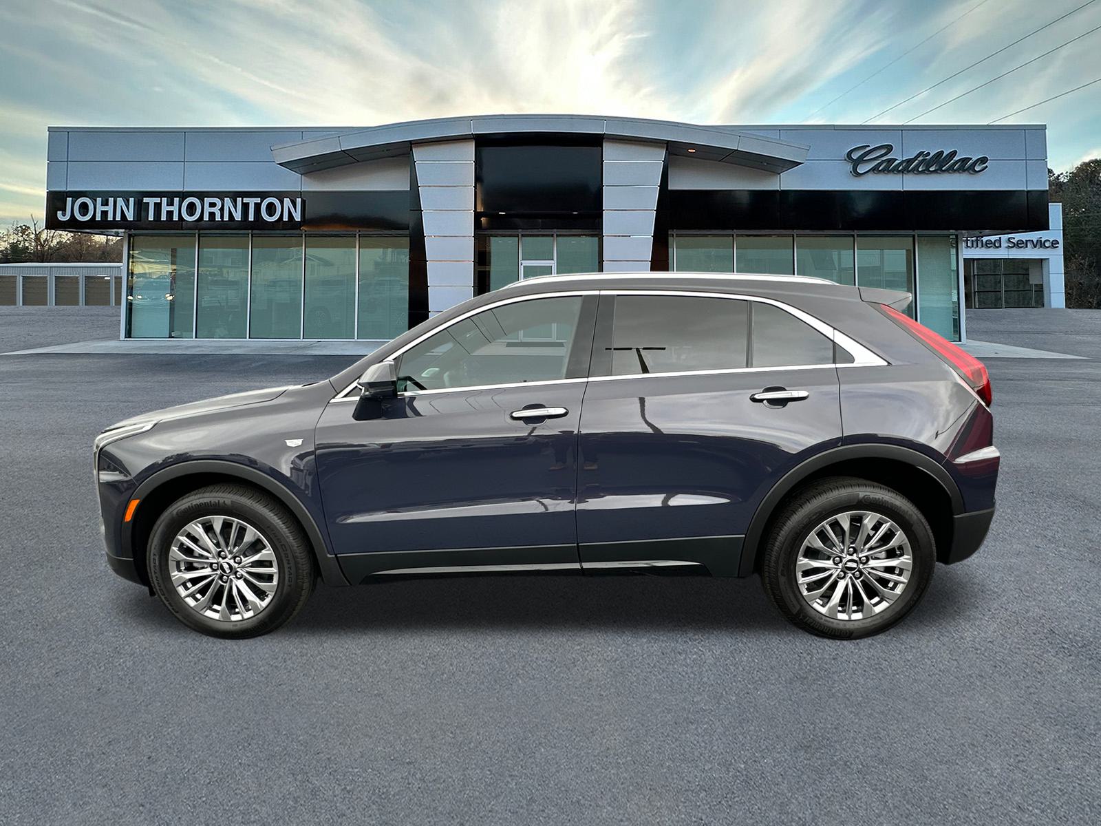 2025 Cadillac XT4 Premium Luxury 8