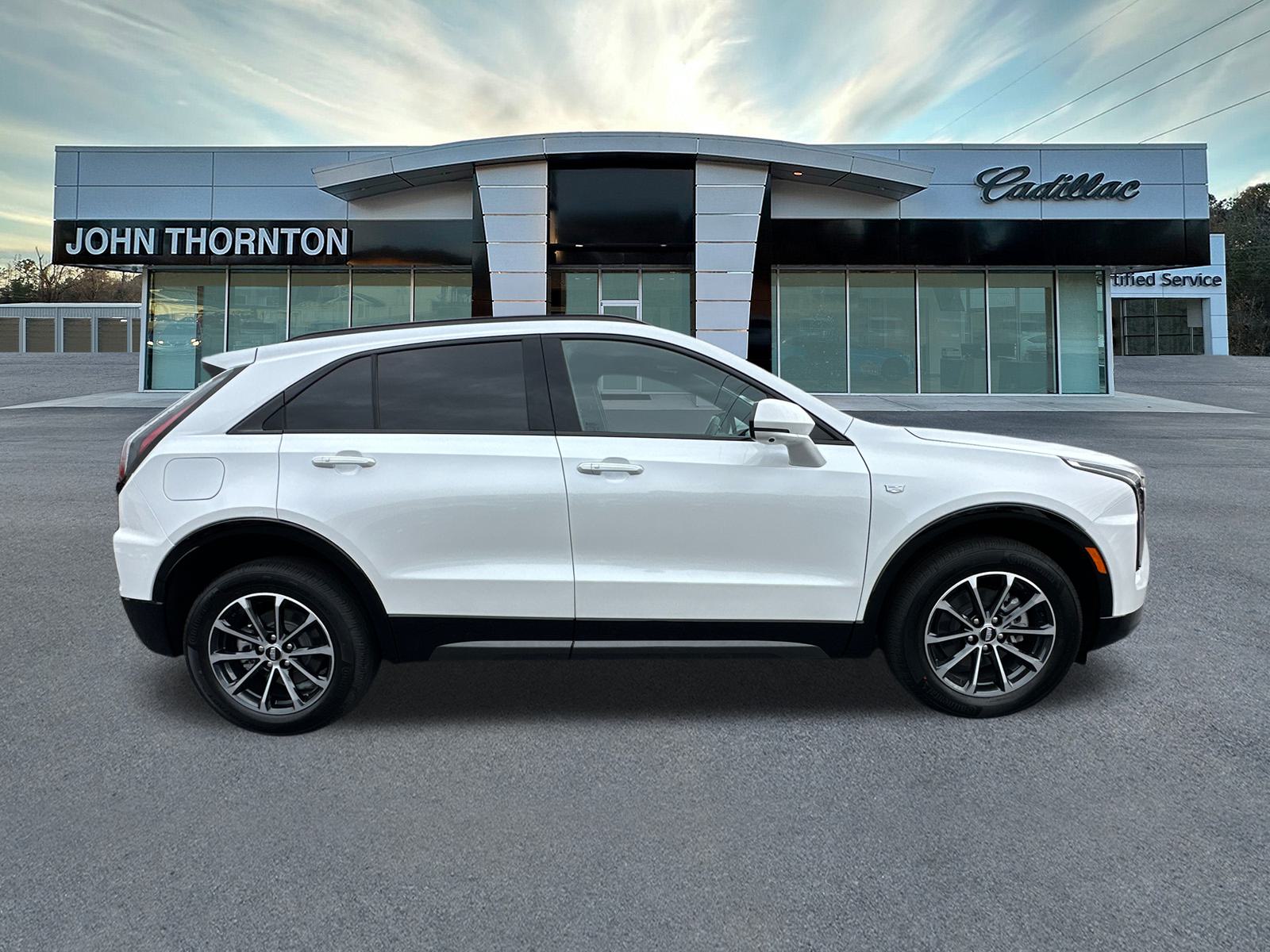 2025 Cadillac XT4 Sport 4