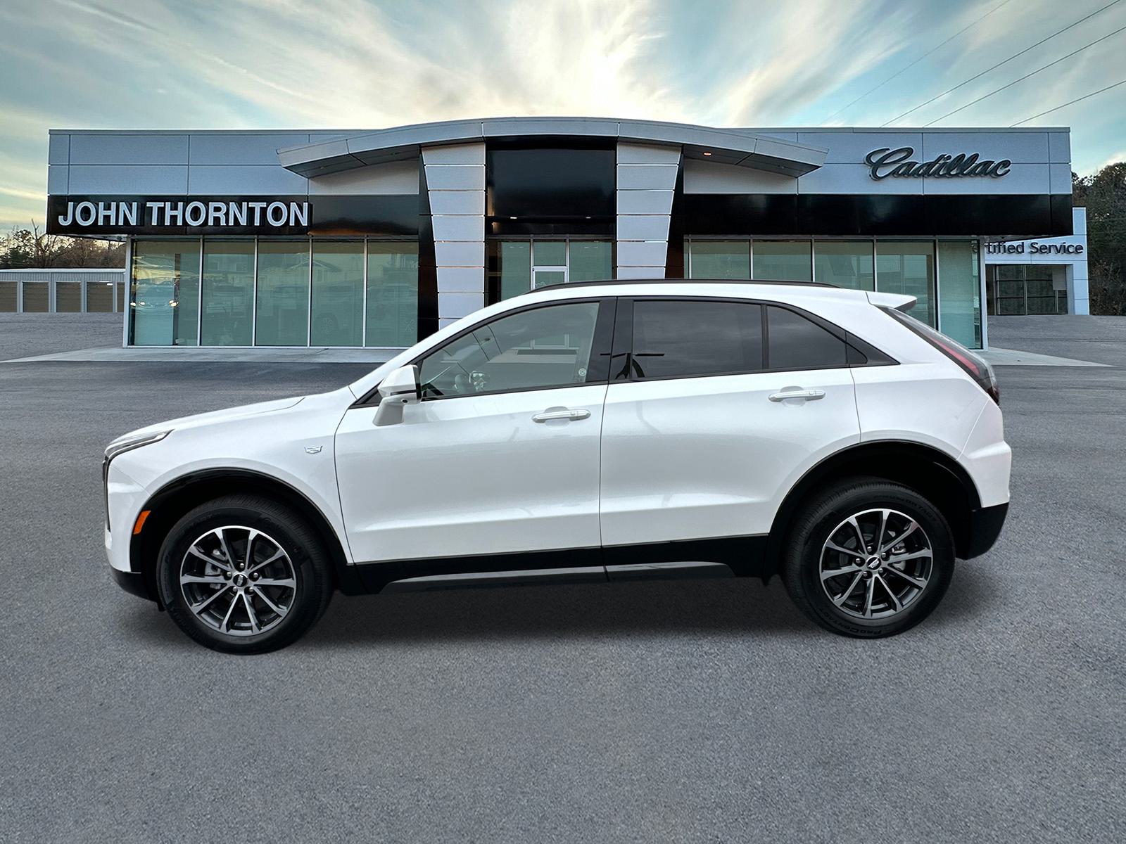 2025 Cadillac XT4 Sport 8