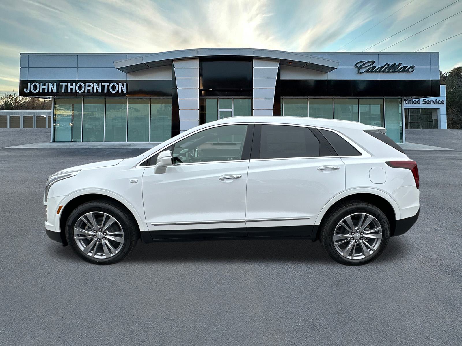 2025 Cadillac XT5 Premium Luxury 8